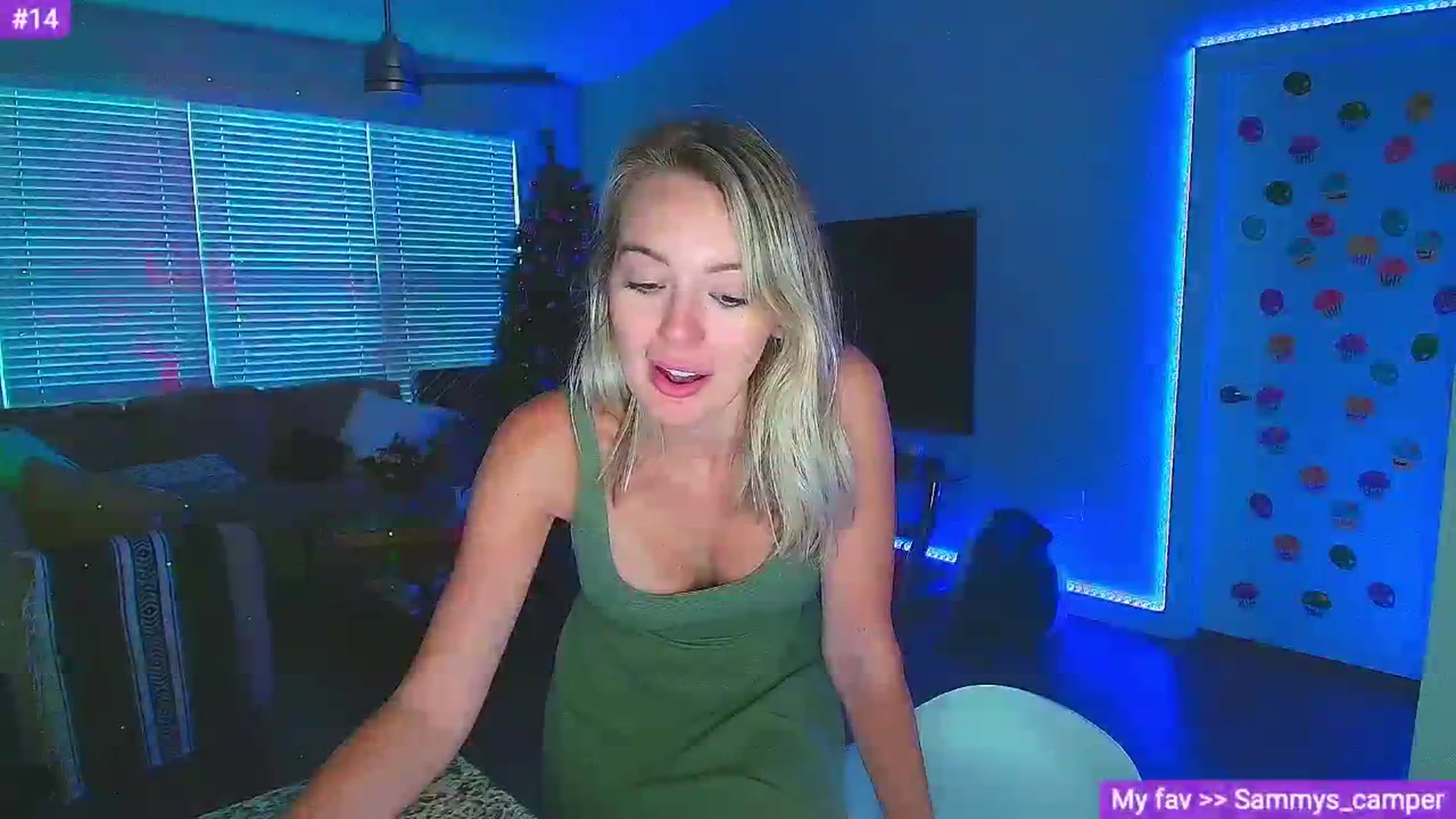 Gallery image thumbnail from Sammy_gray's myfreecams stream on, 07/23/2024, 02:14 image 12 of 20