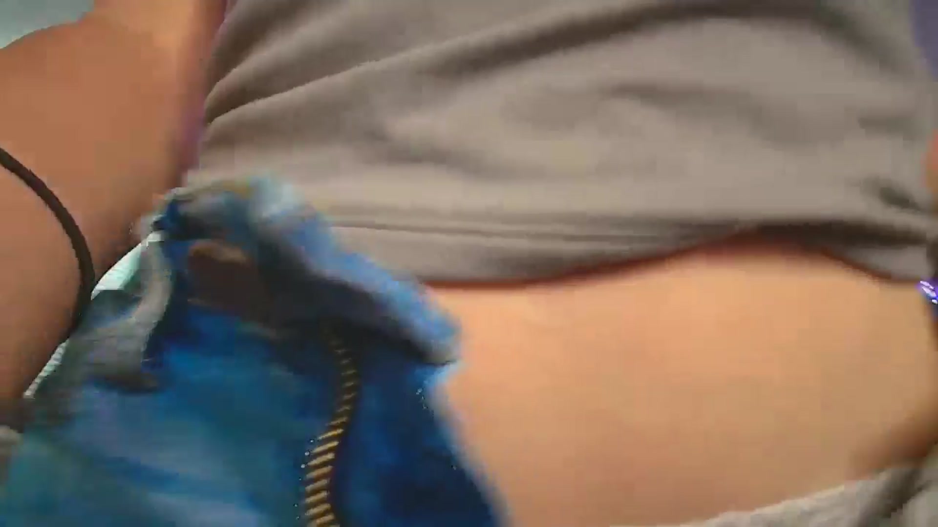 Gallery image thumbnail from Sammy_gray's myfreecams stream on, 07/24/2024, 24:19 image 11 of 20