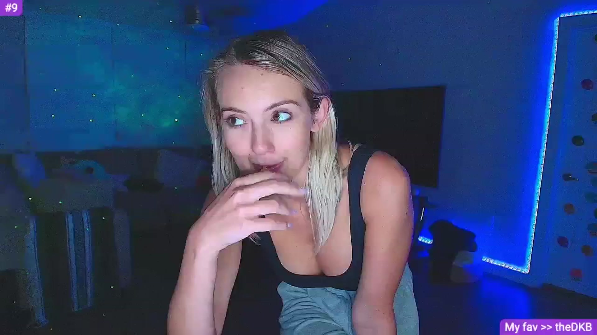 Gallery image thumbnail from Sammy_gray's myfreecams stream on, 08/01/2024, 06:28 image 6 of 20