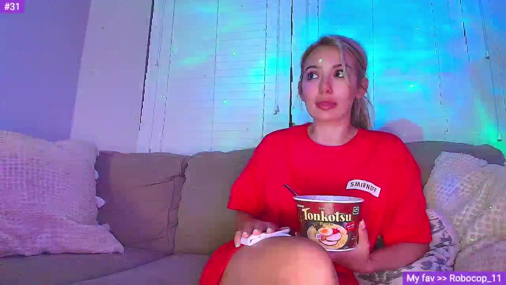 Gallery image thumbnail from Sammy_gray's myfreecams stream on, 08/07/2024, 08:42 image 10 of 20