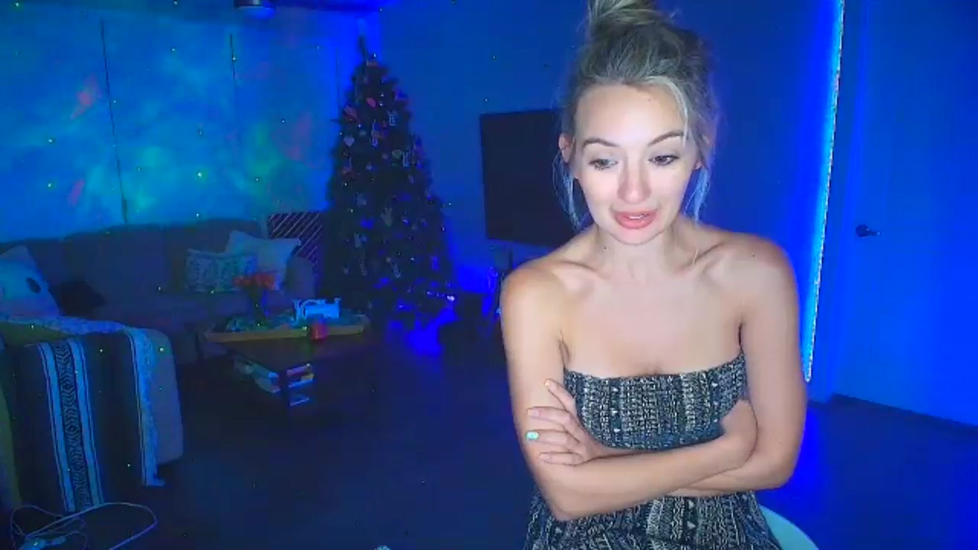 Gallery image thumbnail from Sammy_gray's myfreecams stream on, 08/09/2024, 05:03 image 5 of 20