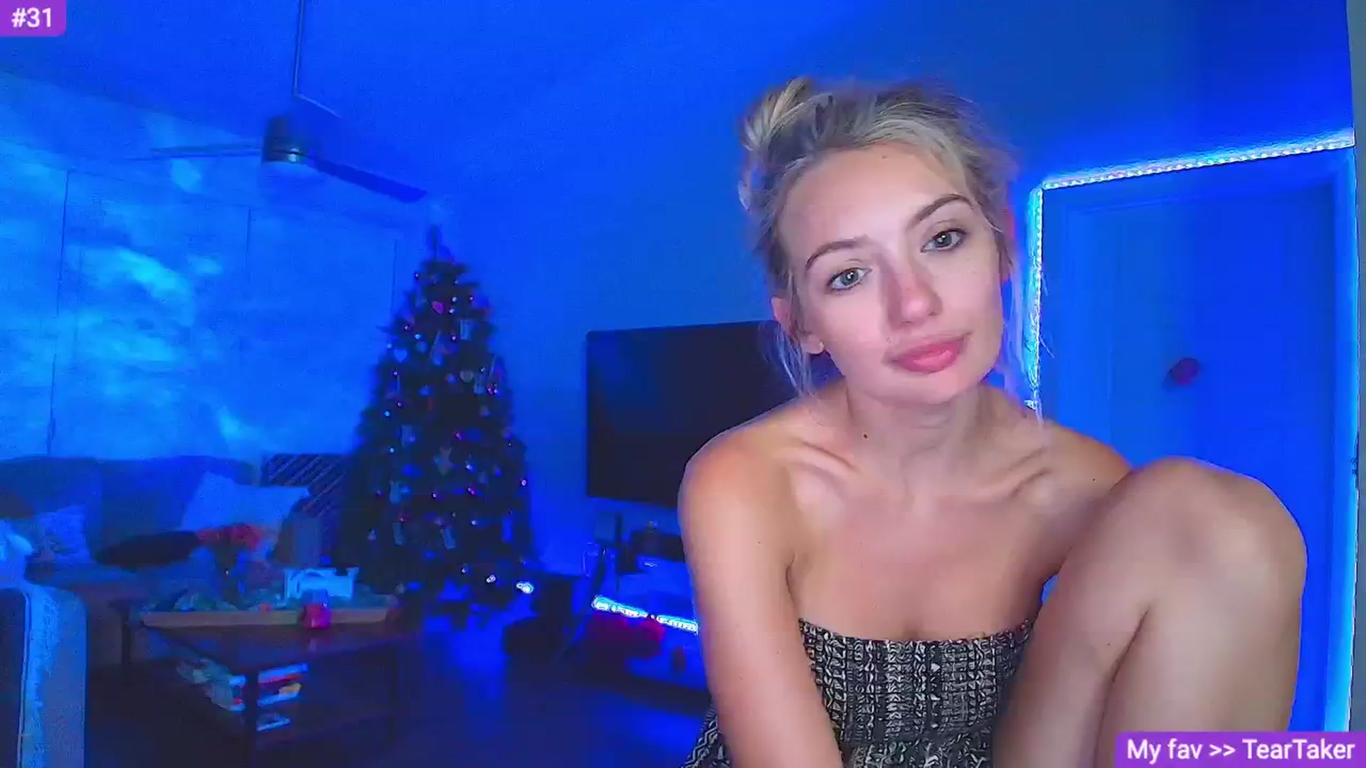 Gallery image thumbnail from Sammy_gray's myfreecams stream on, 08/09/2024, 08:44 image 14 of 20