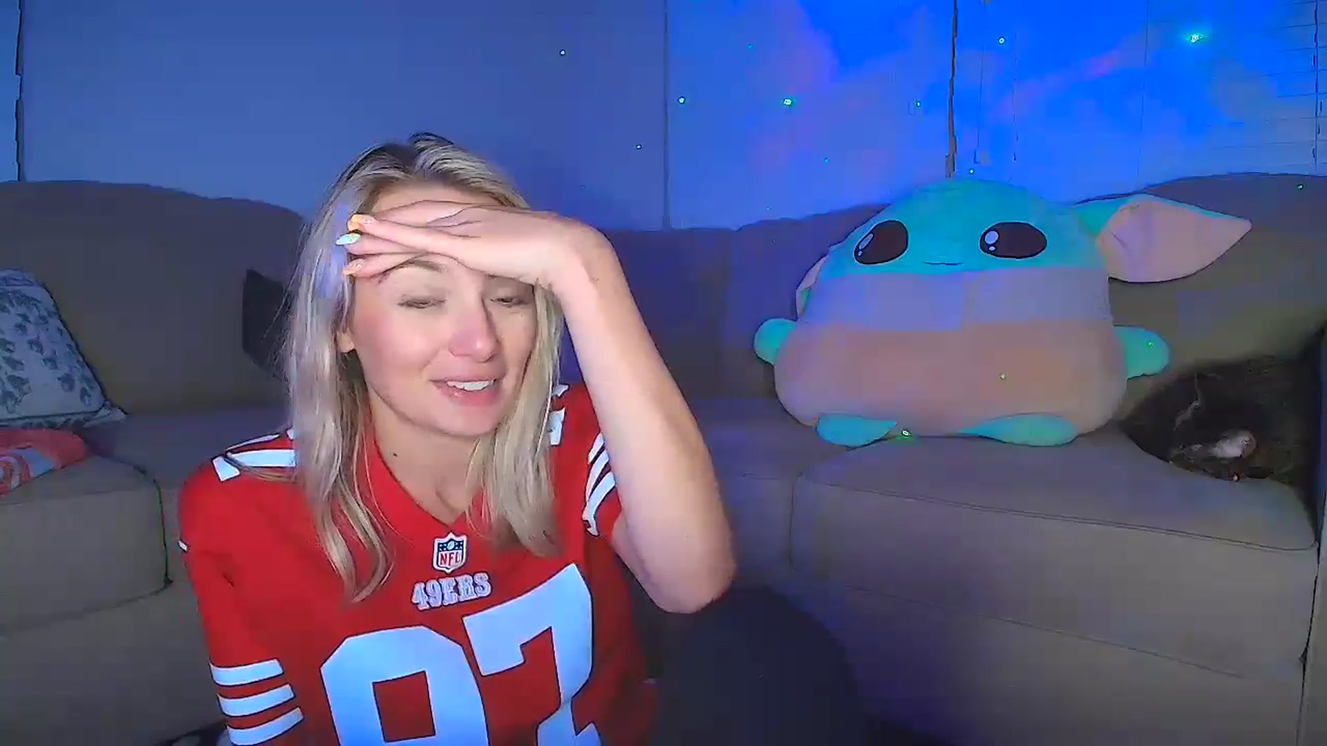 Gallery image thumbnail from Sammy_gray's myfreecams stream on, 08/22/2024, 04:23 image 9 of 20