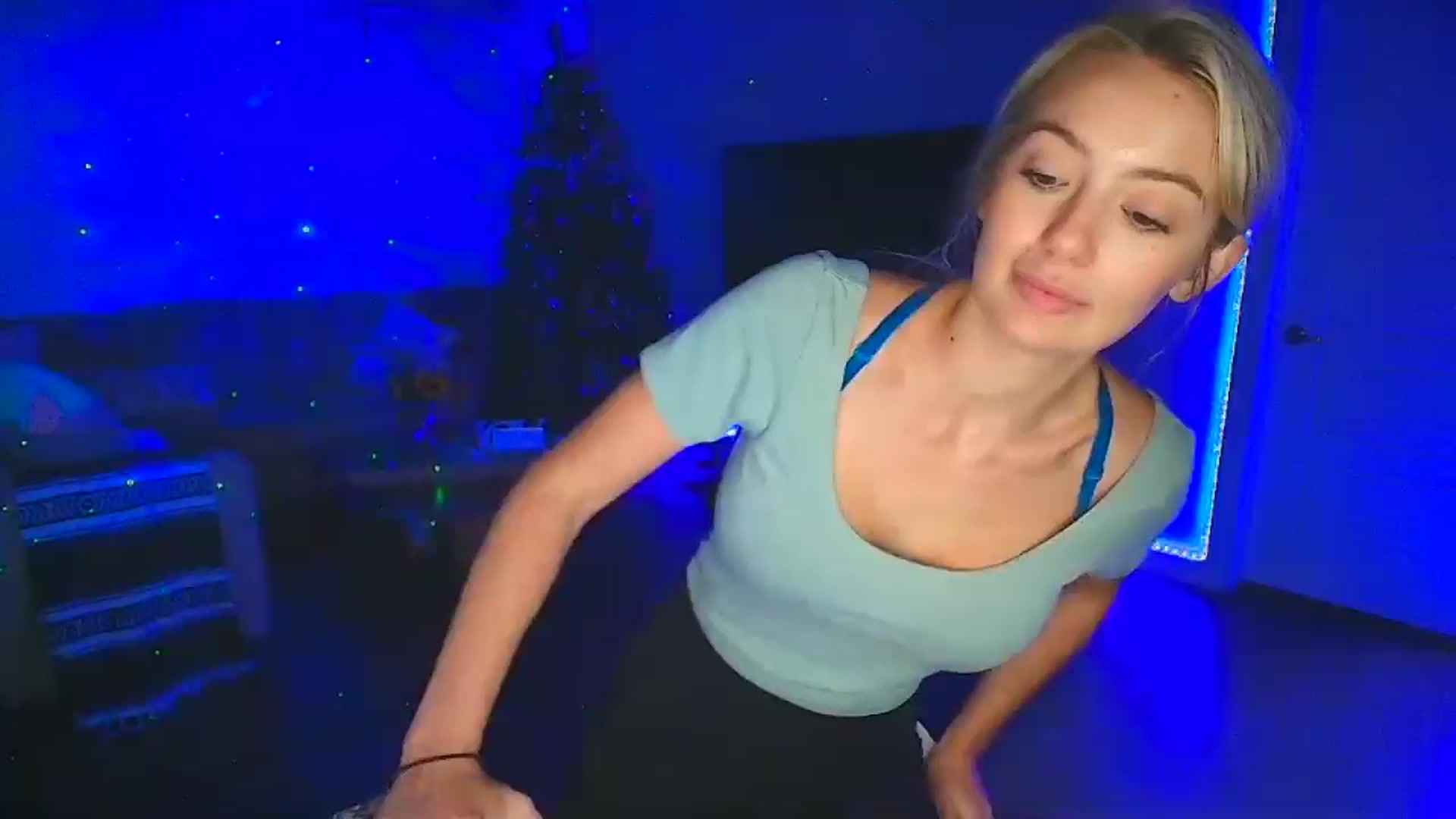 Gallery image thumbnail from Sammy_gray's myfreecams stream on, 09/04/2024, 04:52 image 9 of 20