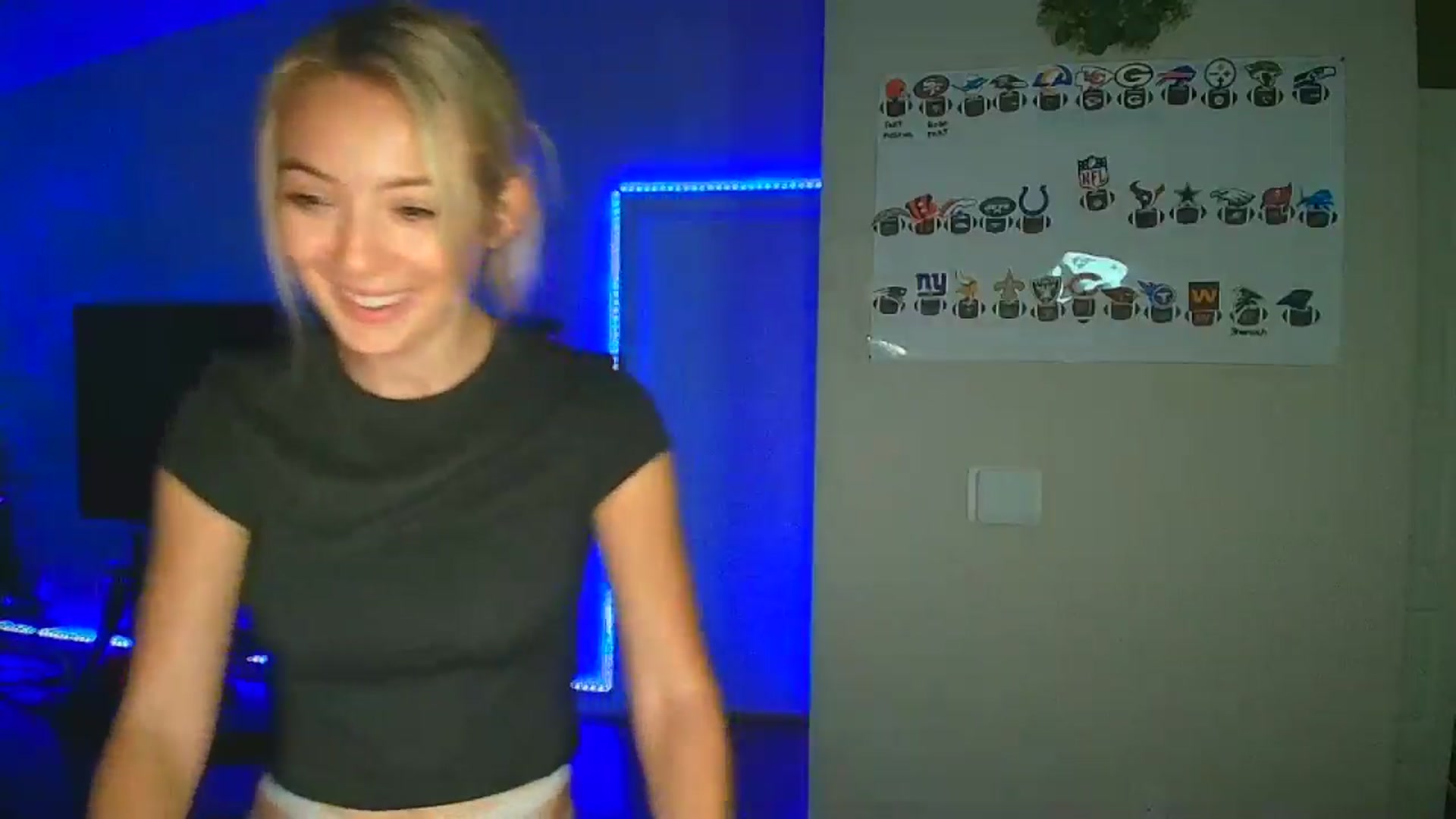 Gallery image thumbnail from Sammy_gray's myfreecams stream on, 09/06/2024, 05:22 image 11 of 20