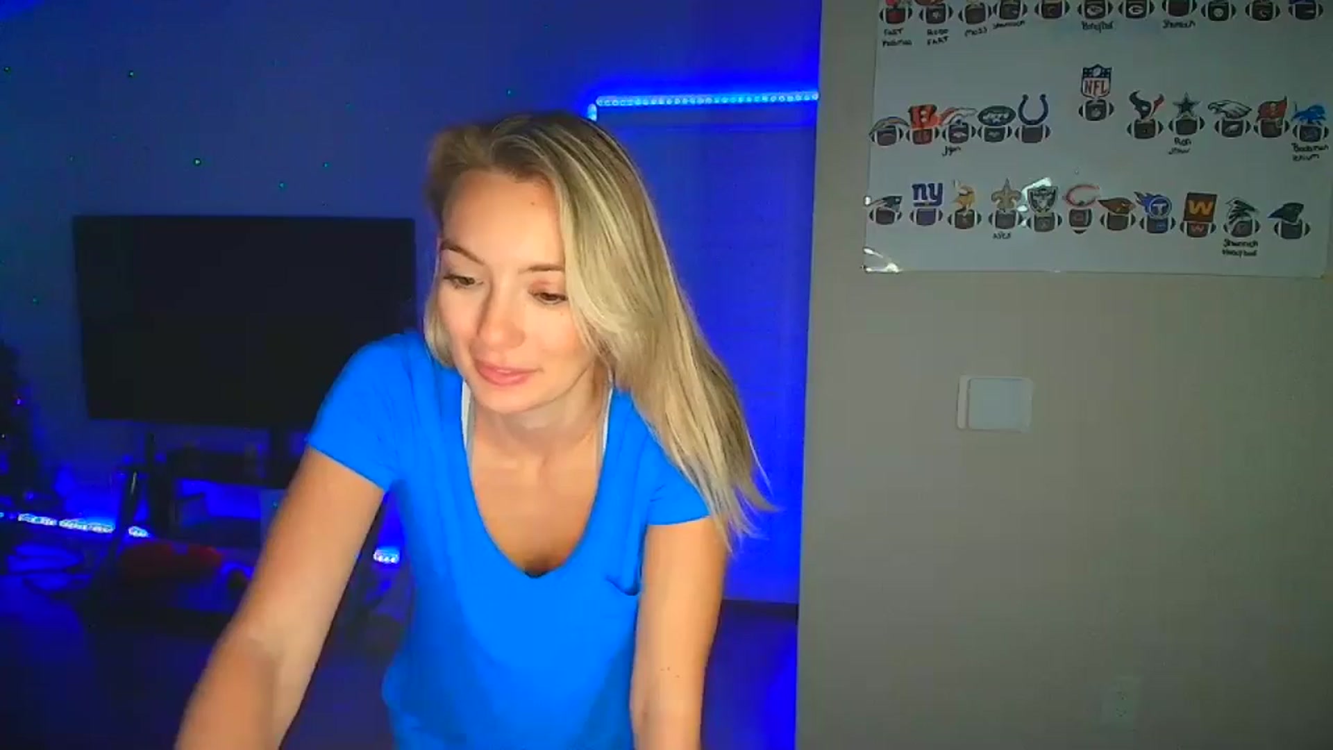 Gallery image thumbnail from Sammy_gray's myfreecams stream on, 09/08/2024, 02:57 image 4 of 20