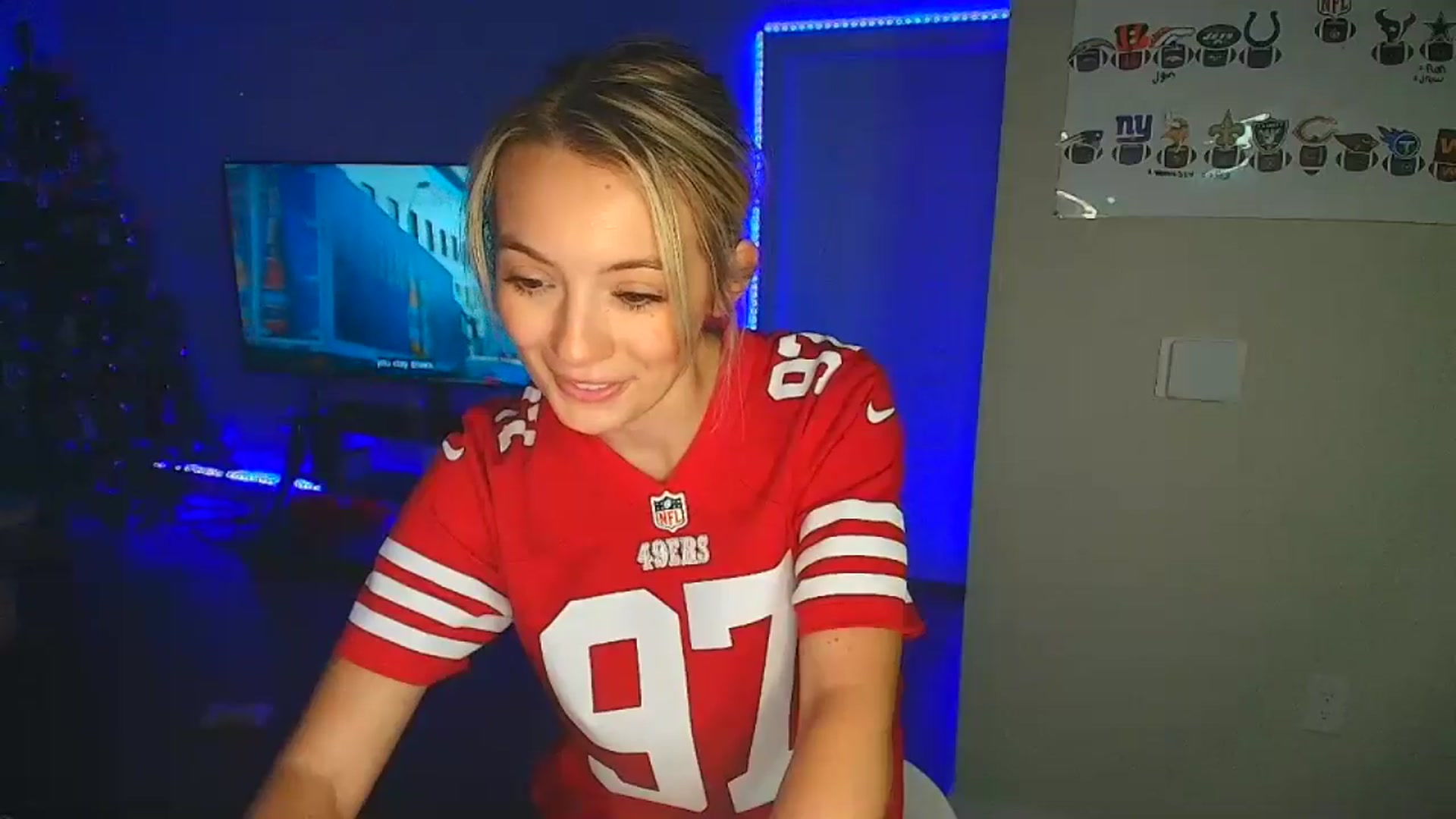 Gallery image thumbnail from Sammy_gray's myfreecams stream on, 09/10/2024, 03:39 image 5 of 20