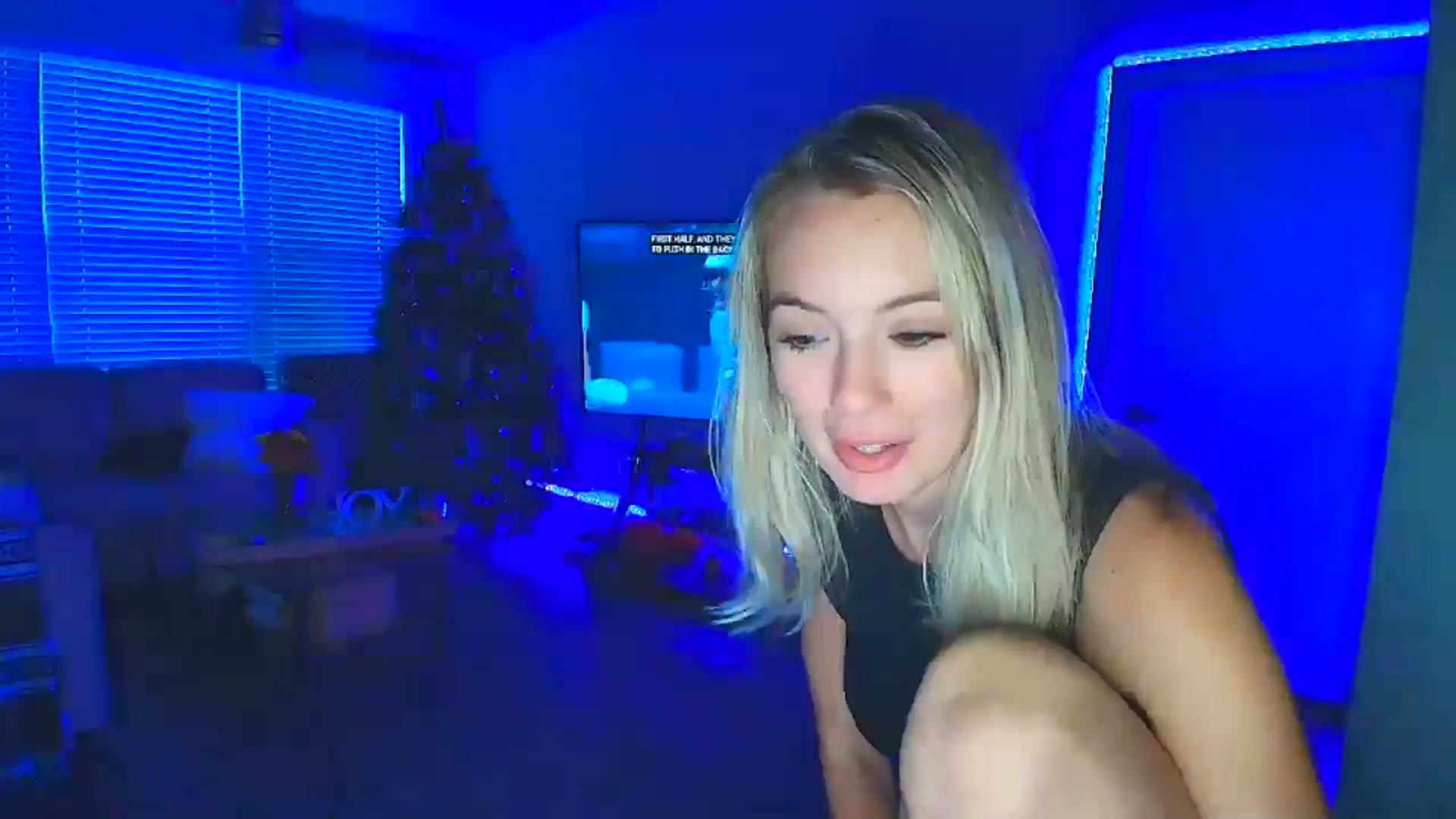 Gallery image thumbnail from Sammy_gray's myfreecams stream on, 09/17/2024, 05:43 image 19 of 20