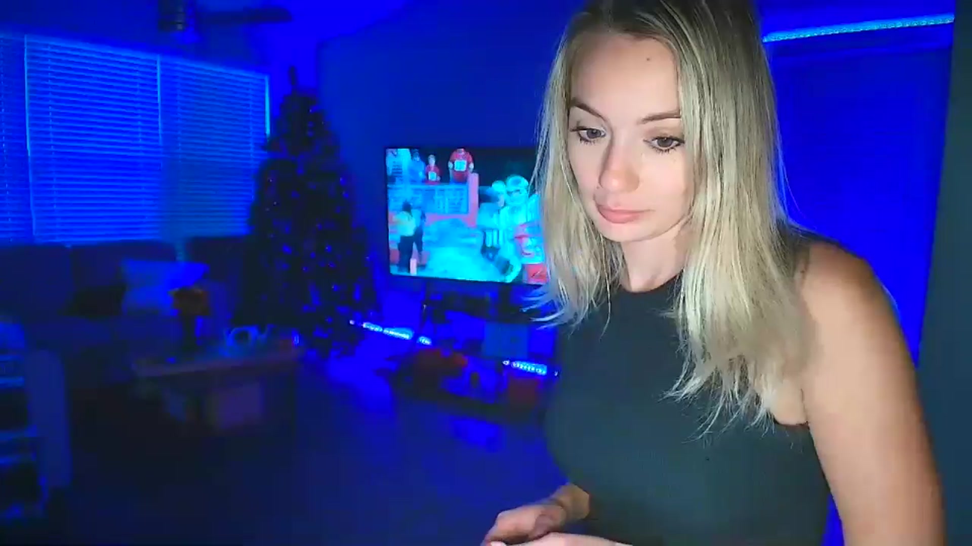 Gallery image thumbnail from Sammy_gray's myfreecams stream on, 09/17/2024, 05:43 image 20 of 20