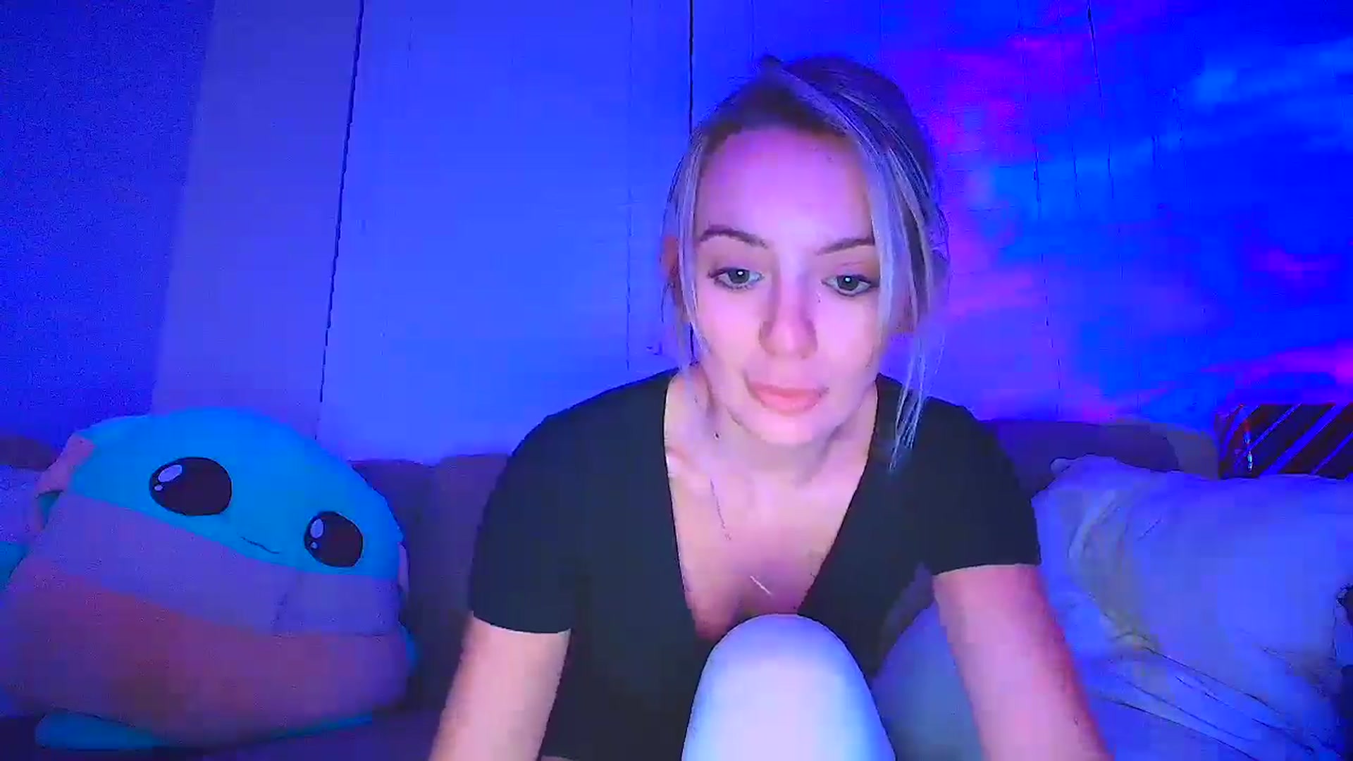 Gallery image thumbnail from Sammy_gray's myfreecams stream on, 09/18/2024, 05:50 image 19 of 20