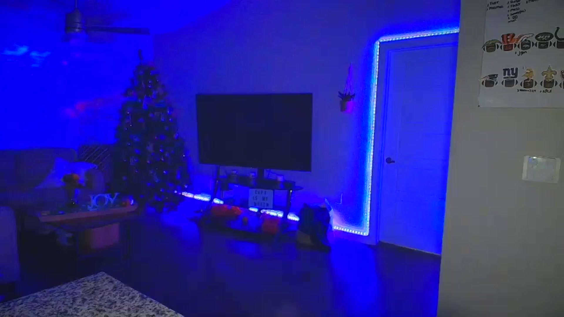 Gallery image thumbnail from Sammy_gray's myfreecams stream on, 09/24/2024, 04:44 image 20 of 20