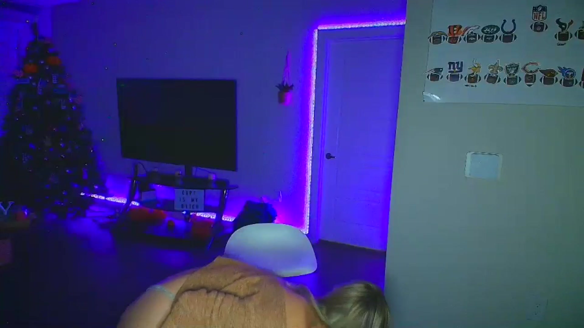 Gallery image thumbnail from Sammy_gray's myfreecams stream on, 10/03/2024, 04:13 image 9 of 20