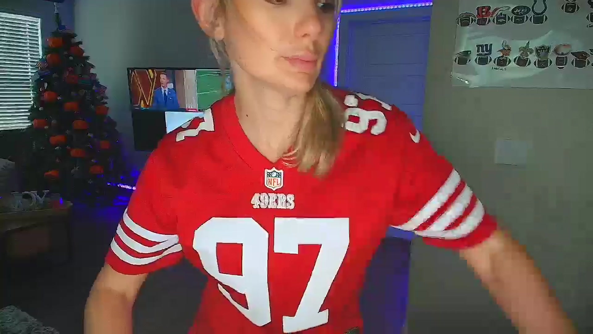 Gallery image thumbnail from Sammy_gray's myfreecams stream on, 10/20/2024, 23:32 image 14 of 20