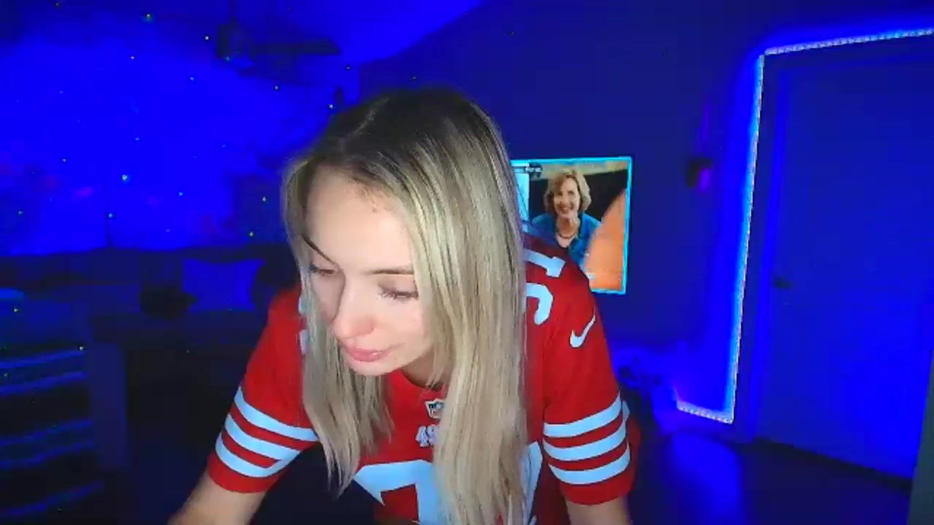 Gallery image thumbnail from Sammy_gray's myfreecams stream on, 10/28/2024, 04:15 image 5 of 20