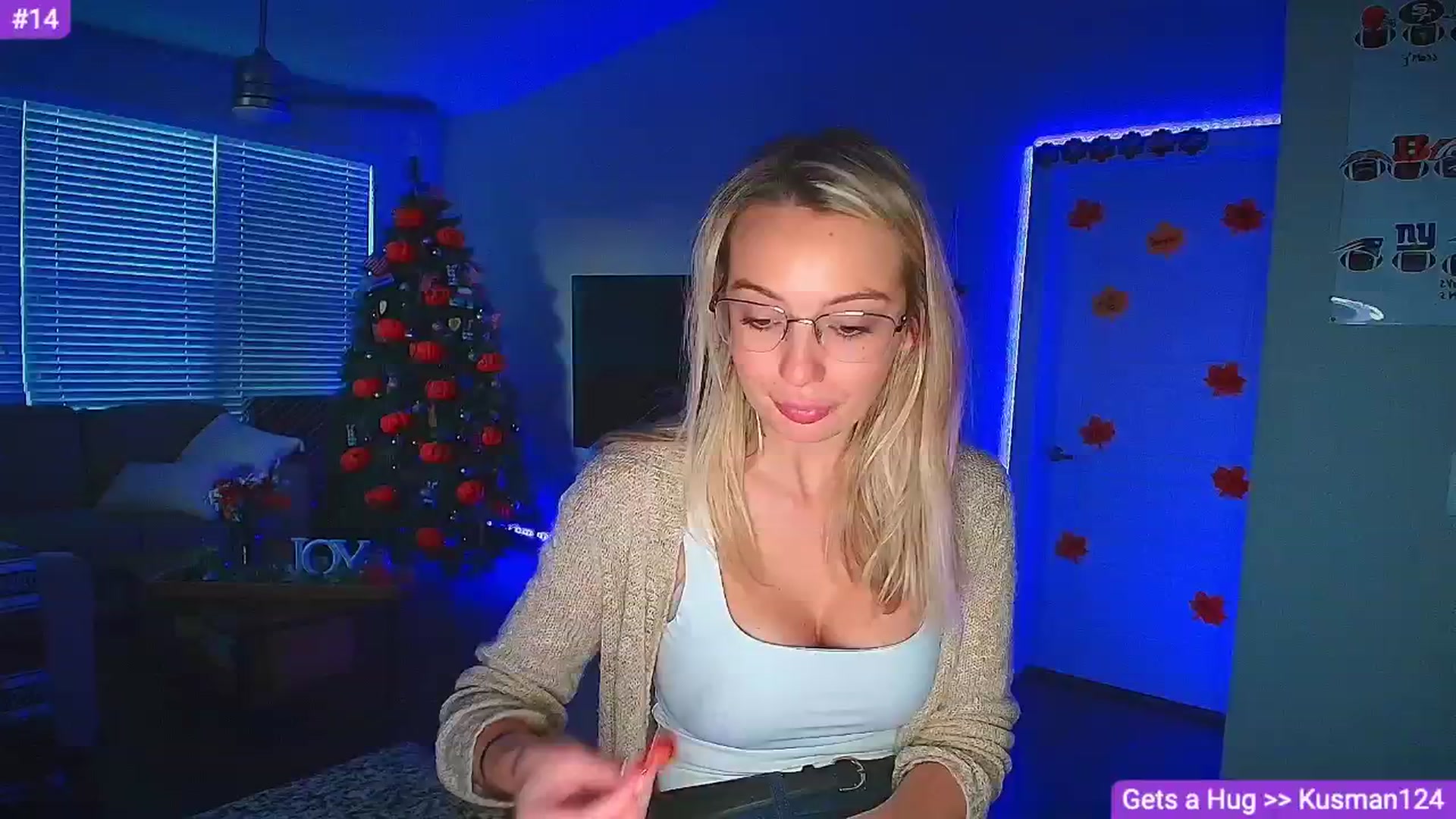 Gallery image thumbnail from Sammy_gray's myfreecams stream on, 11/12/2024, 24:36 image 10 of 20