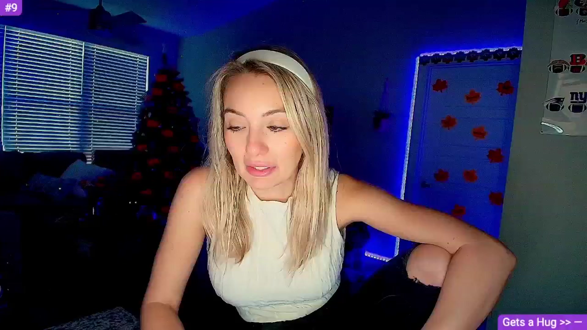Gallery image thumbnail from Sammy_gray's myfreecams stream on, 11/15/2024, 24:01 image 16 of 20