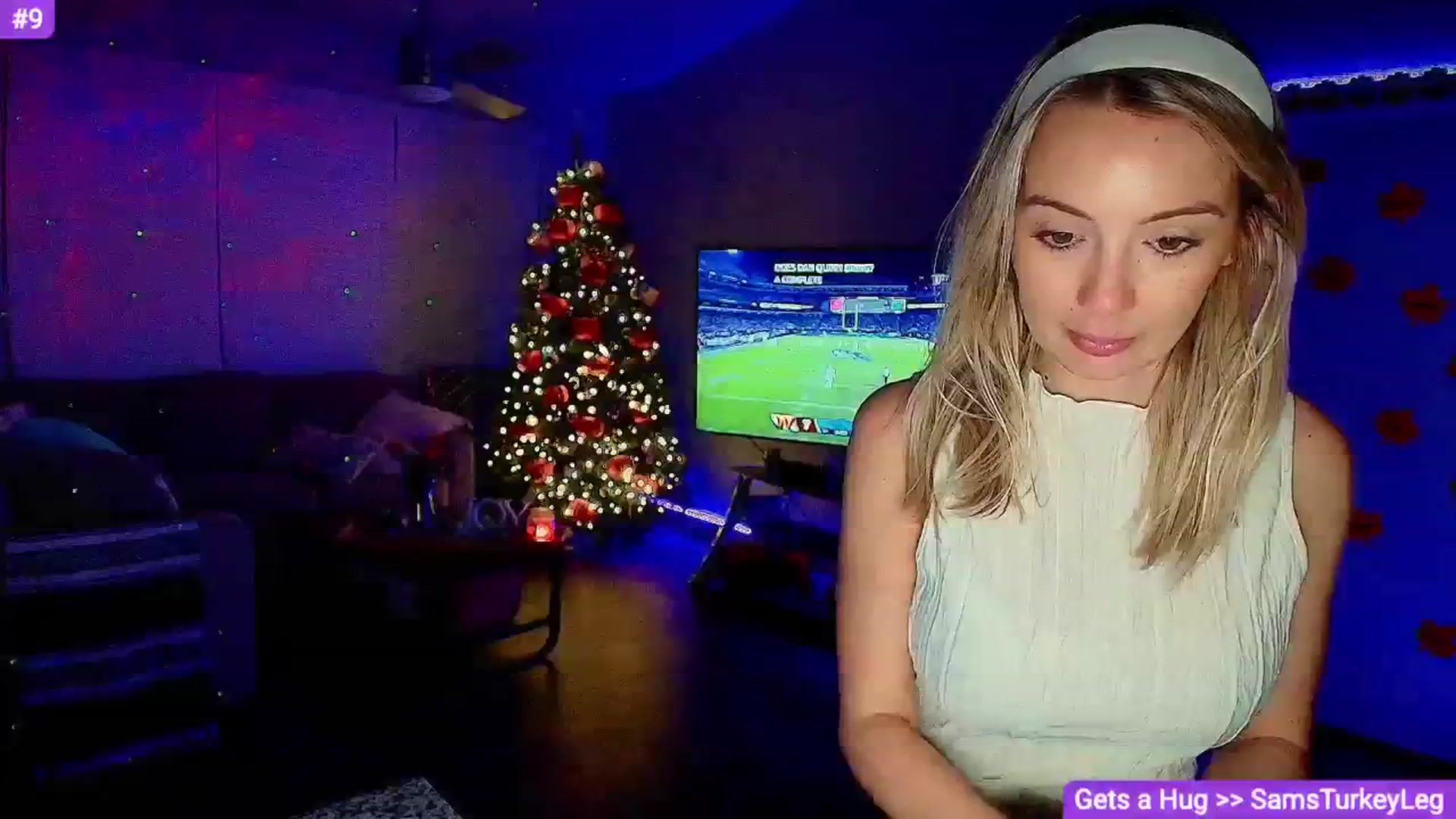 Gallery image thumbnail from Sammy_gray's myfreecams stream on, 11/15/2024, 03:17 image 12 of 20