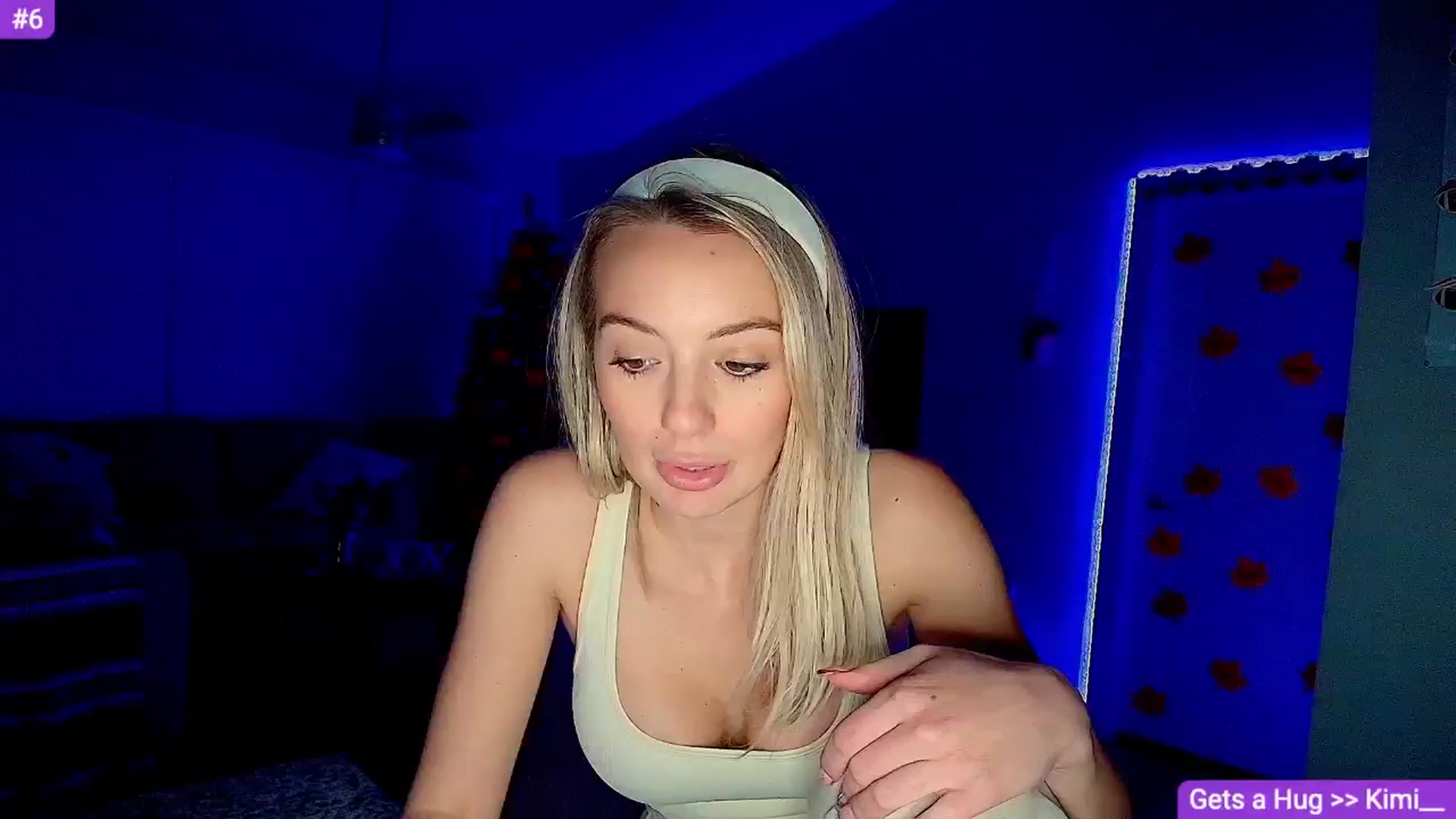 Gallery image thumbnail from Sammy_gray's myfreecams stream on, 11/21/2024, 01:26 image 17 of 20