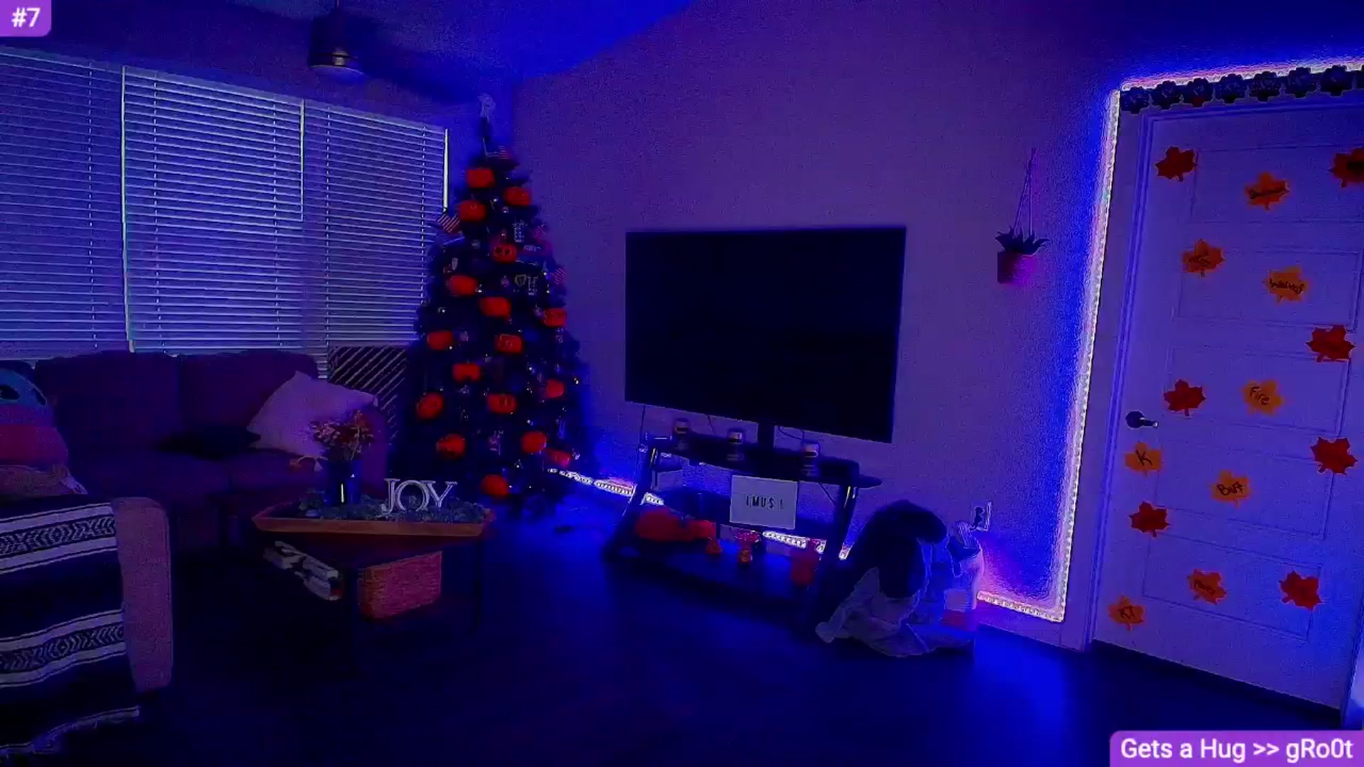 Gallery image thumbnail from Sammy_gray's myfreecams stream on, 11/22/2024, 01:42 image 12 of 20