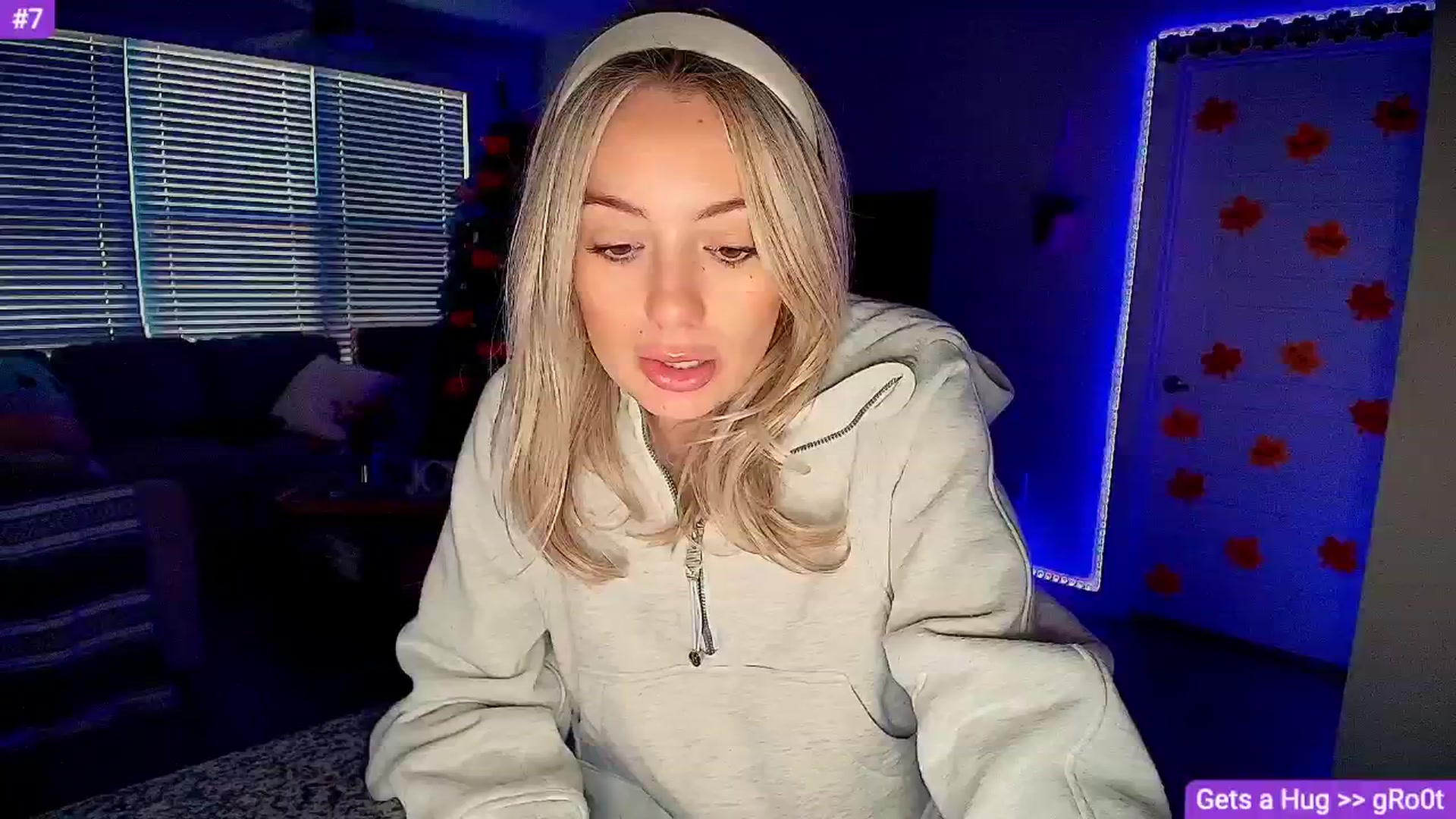 Gallery image thumbnail from Sammy_gray's myfreecams stream on, 11/22/2024, 01:42 image 8 of 20