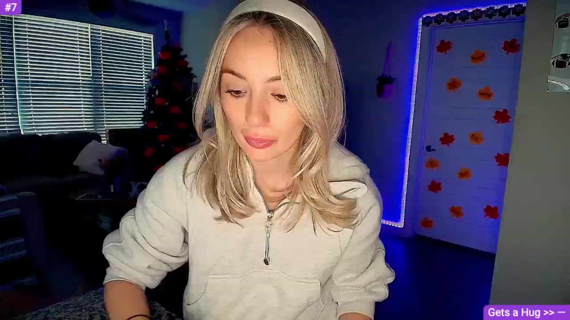 Gallery image thumbnail from Sammy_gray's myfreecams stream on, 11/22/2024, 01:42 image 1 of 20