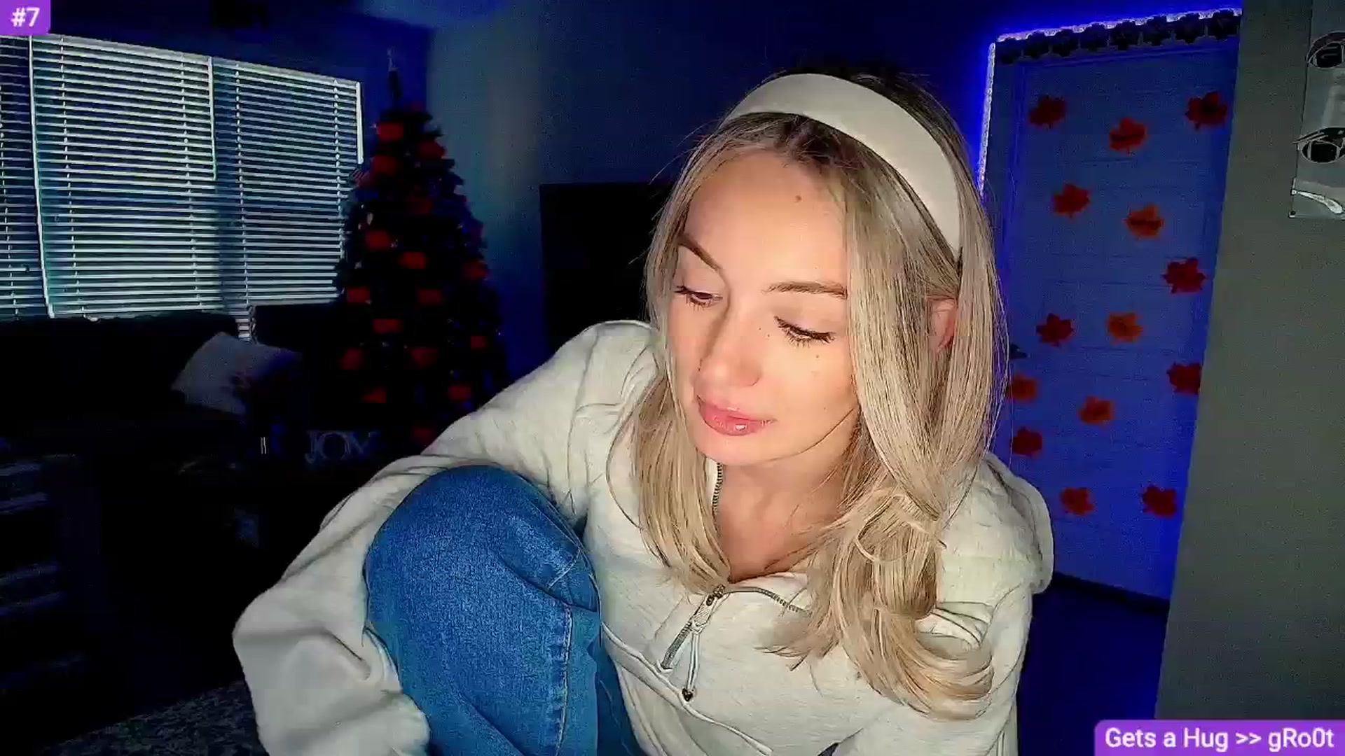 Gallery image thumbnail from Sammy_gray's myfreecams stream on, 11/22/2024, 01:42 image 5 of 20