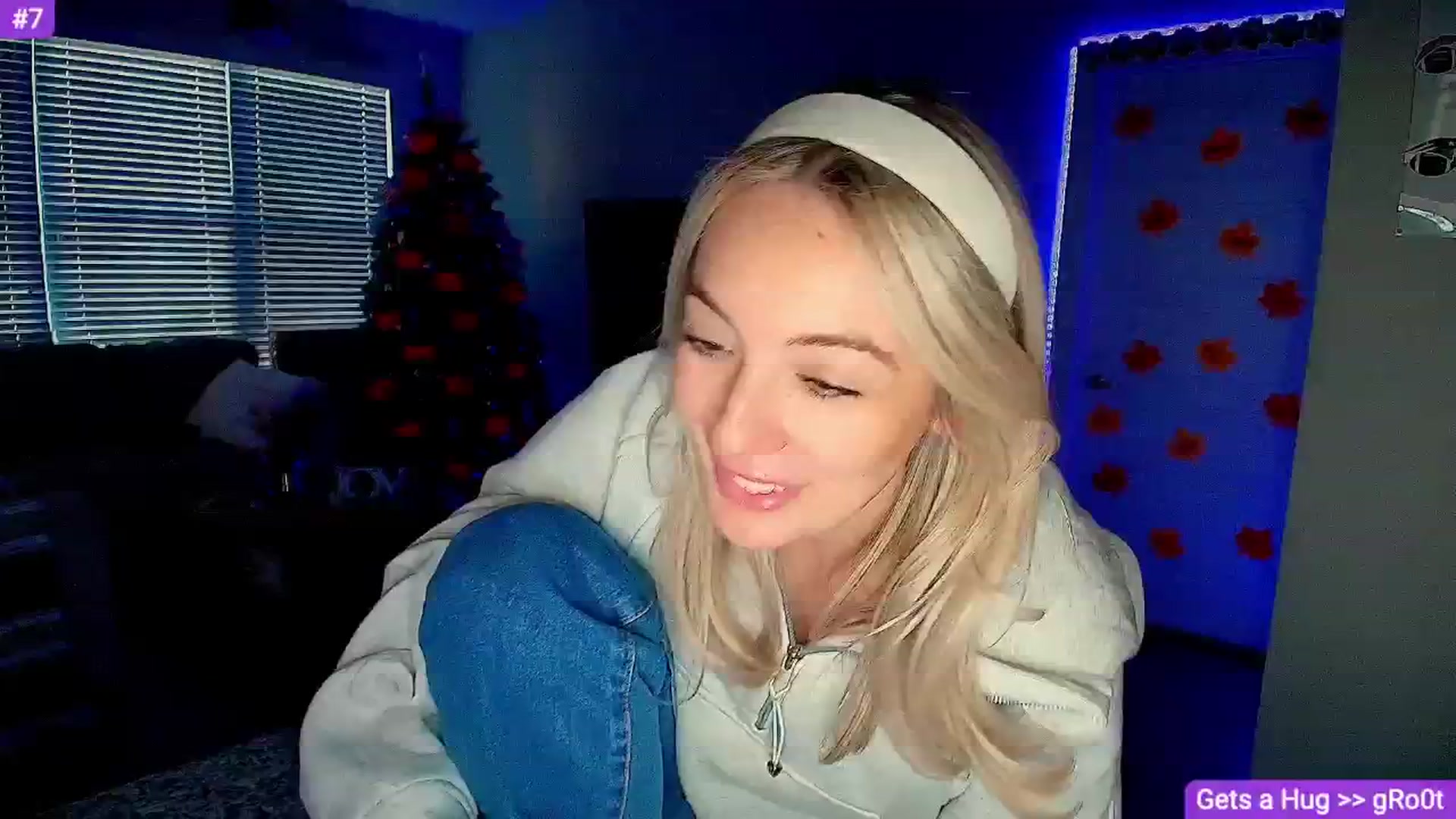 Gallery image thumbnail from Sammy_gray's myfreecams stream on, 11/22/2024, 01:42 image 7 of 20