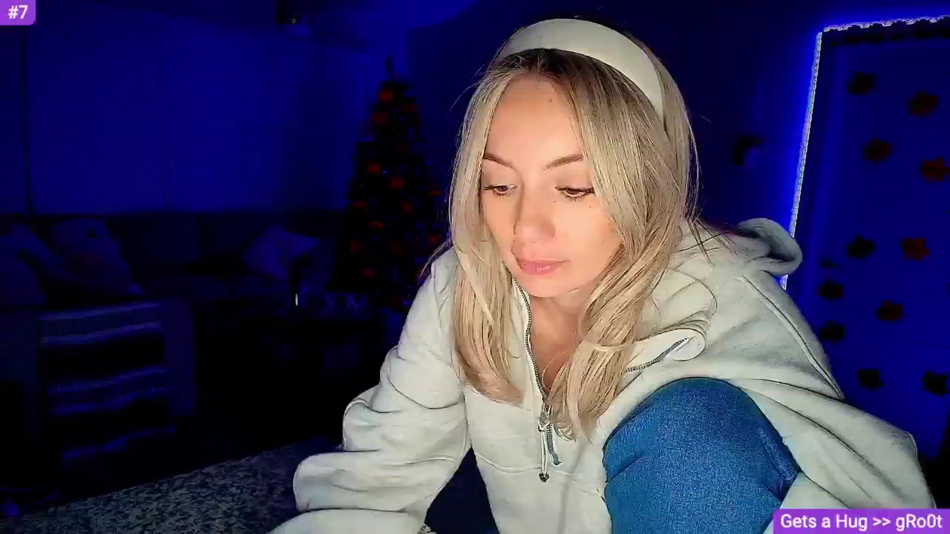 Gallery image thumbnail from Sammy_gray's myfreecams stream on, 11/22/2024, 01:56 image 3 of 20