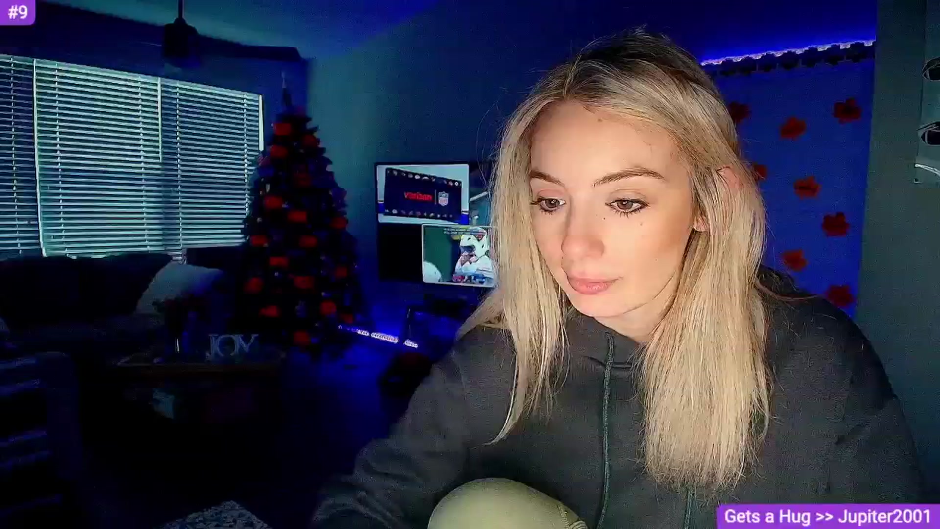Gallery image thumbnail from Sammy_gray's myfreecams stream on, 11/25/2024, 24:50 image 6 of 20