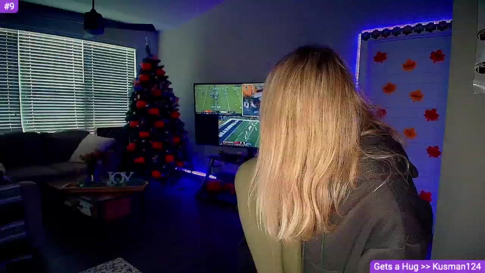 Gallery image thumbnail from Sammy_gray's myfreecams stream on, 11/25/2024, 24:50 image 2 of 20