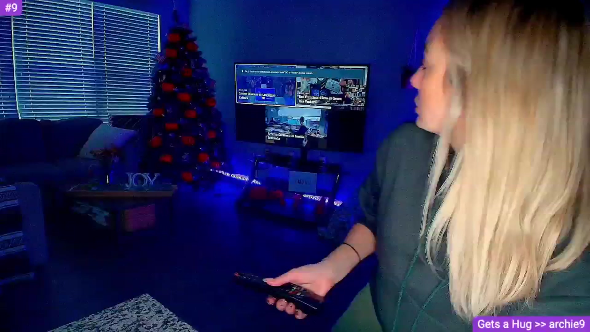 Gallery image thumbnail from Sammy_gray's myfreecams stream on, 11/25/2024, 24:50 image 12 of 20