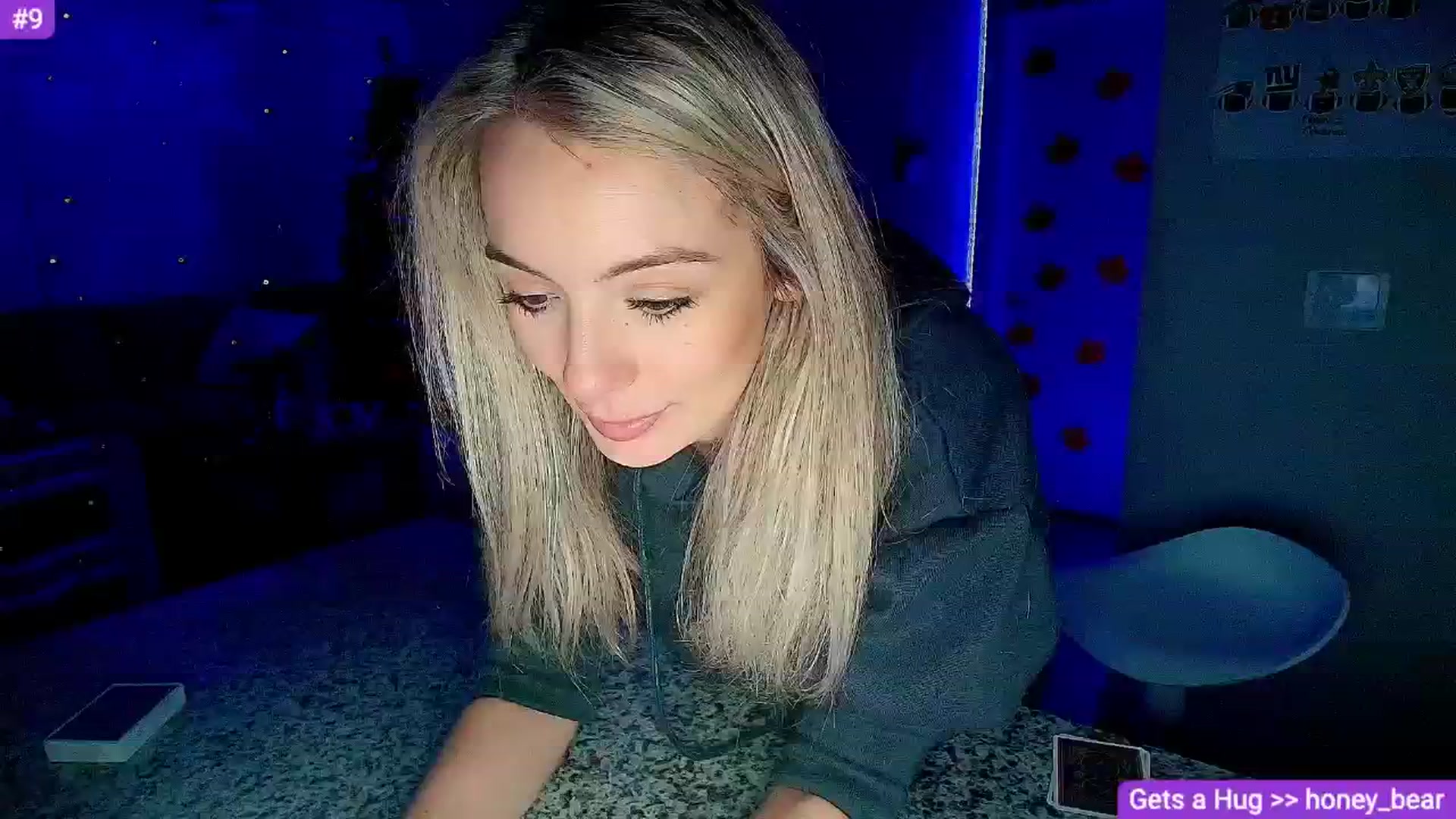 Gallery image thumbnail from Sammy_gray's myfreecams stream on, 11/25/2024, 03:13 image 1 of 20