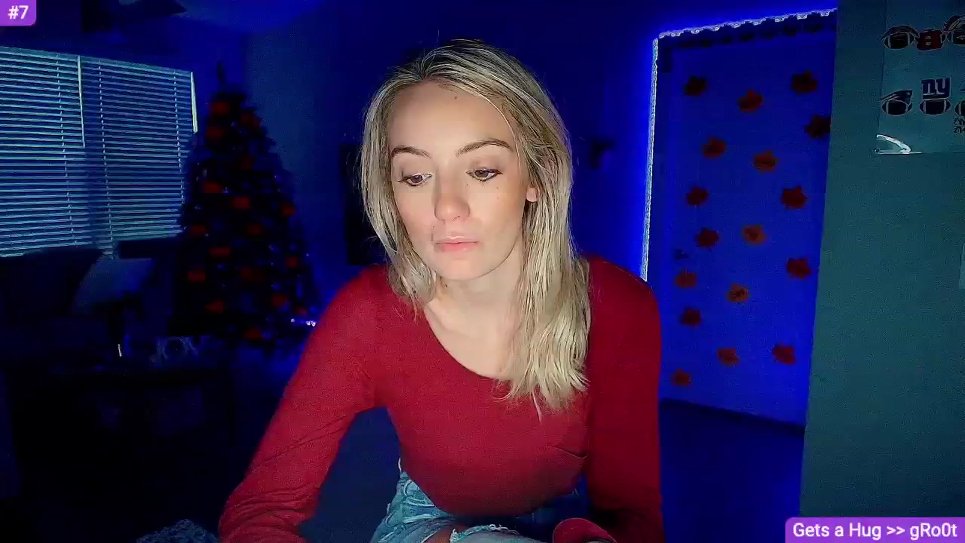 Gallery image thumbnail from Sammy_gray's myfreecams stream on, 11/27/2024, 24:21 image 12 of 20