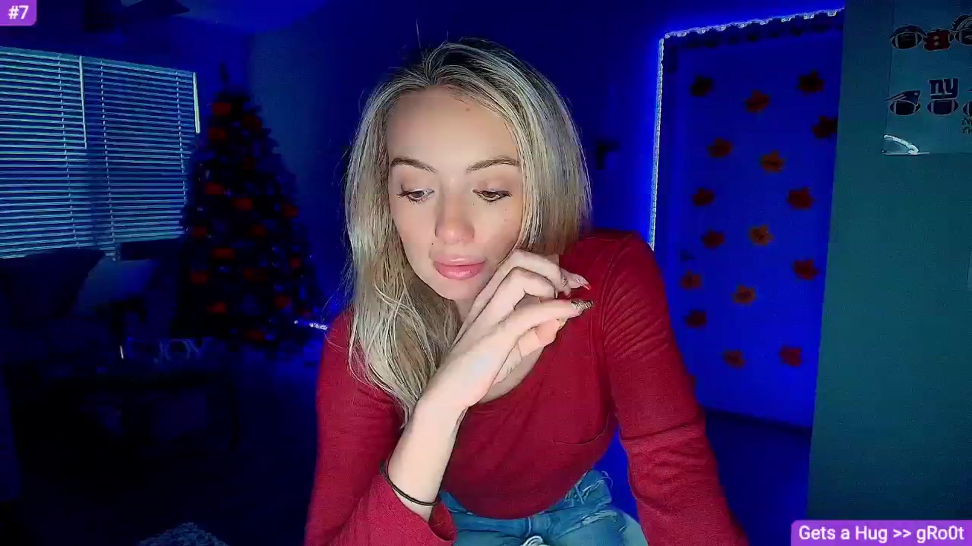 Gallery image thumbnail from Sammy_gray's myfreecams stream on, 11/27/2024, 24:21 image 11 of 20