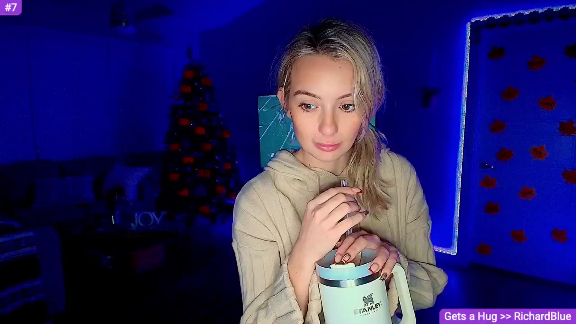 Gallery image thumbnail from Sammy_gray's myfreecams stream on, 11/29/2024, 01:39 image 12 of 20