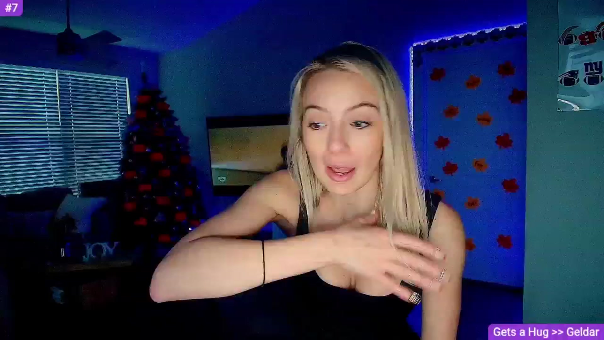 Gallery image thumbnail from Sammy_gray's myfreecams stream on, 11/30/2024, 24:10 image 11 of 20