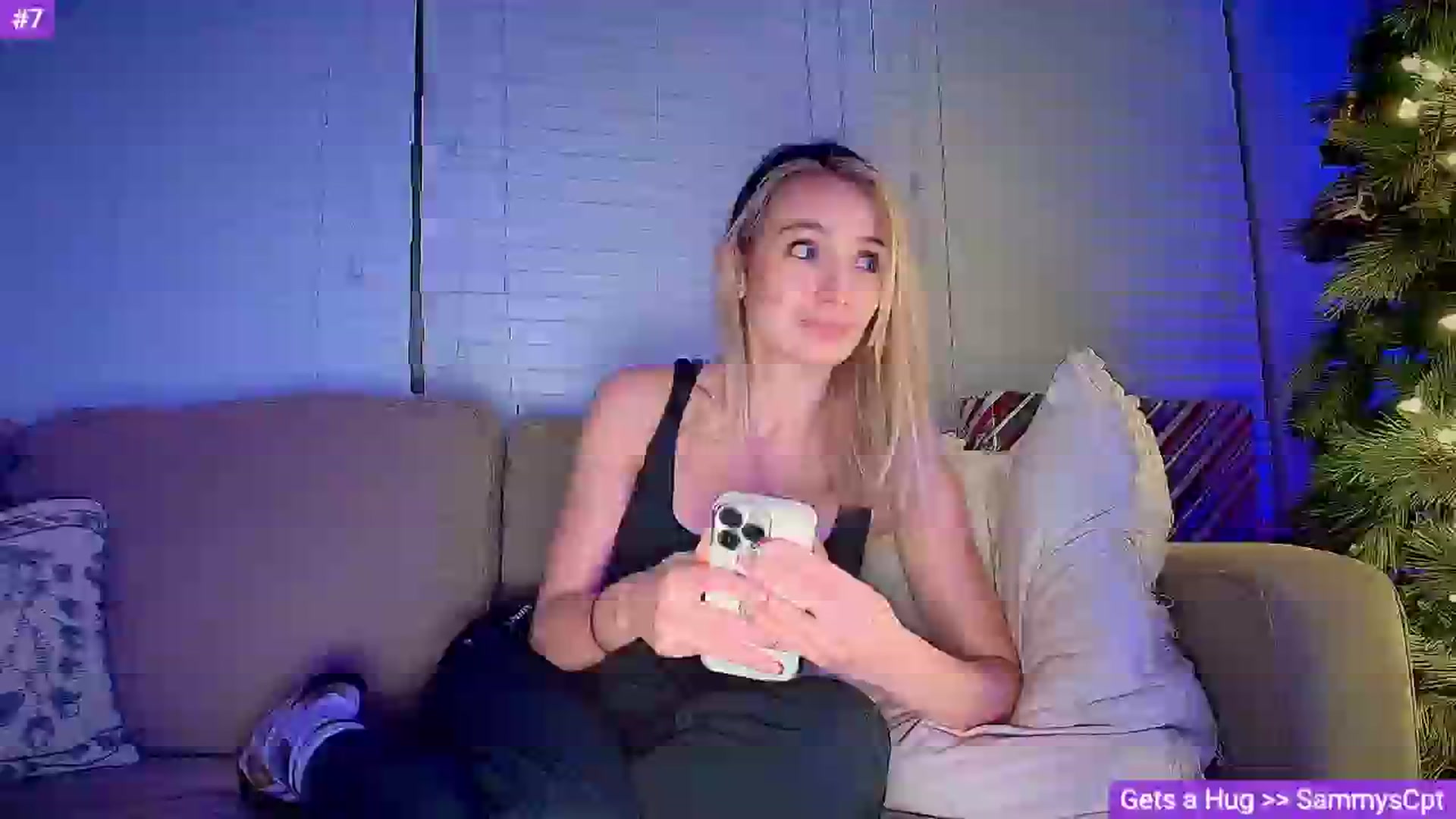 Gallery image thumbnail from Sammy_gray's myfreecams stream on, 11/30/2024, 05:55 image 2 of 20