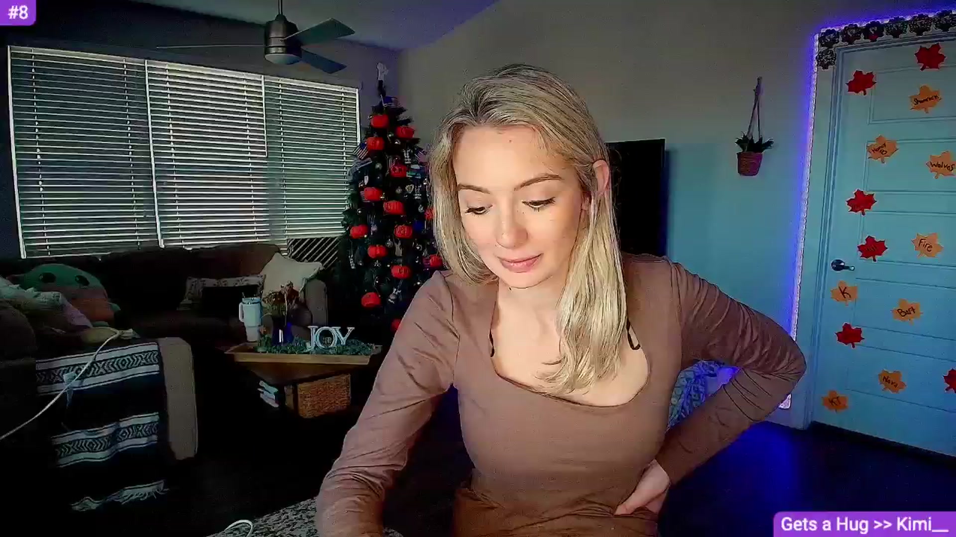 Gallery image thumbnail from Sammy_gray's myfreecams stream on, 12/01/2024, 24:03 image 8 of 20