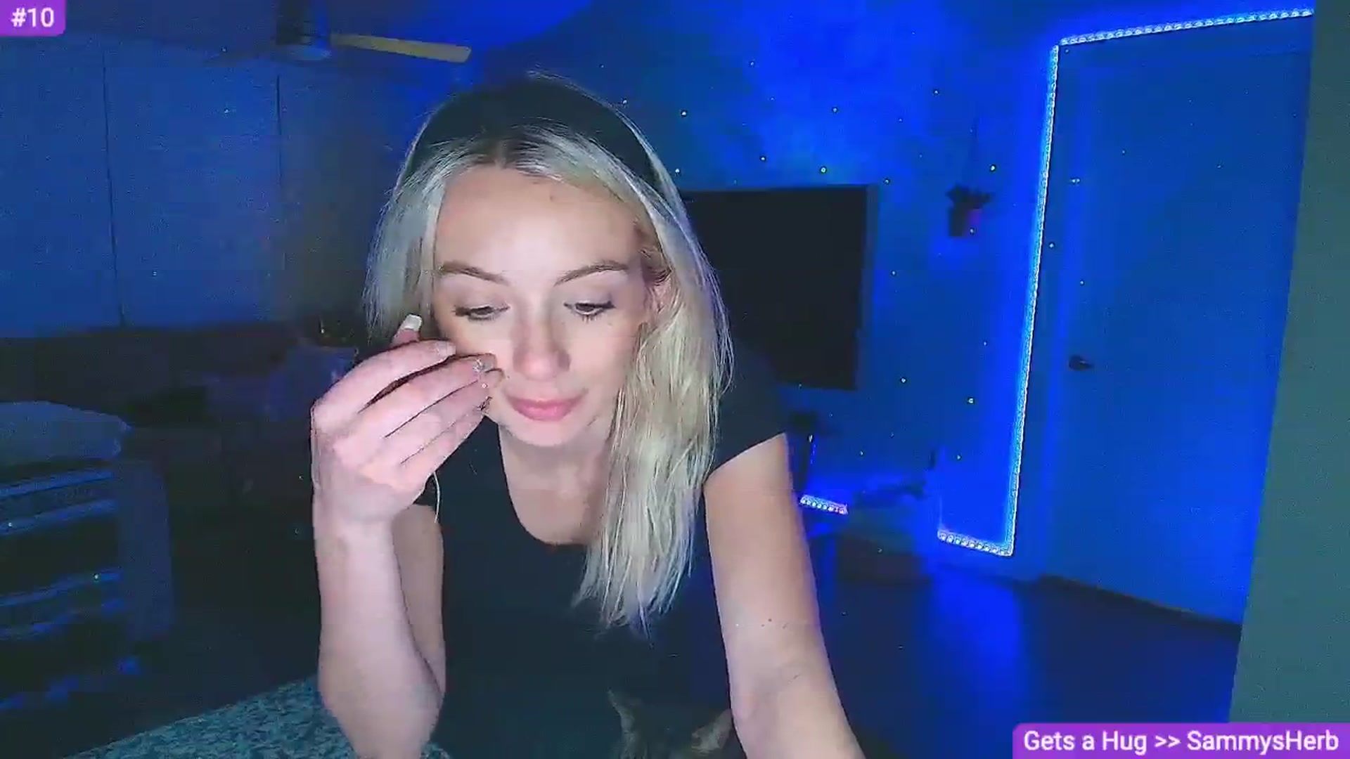 Gallery image thumbnail from Sammy_gray's myfreecams stream on, 12/06/2024, 04:44 image 6 of 20