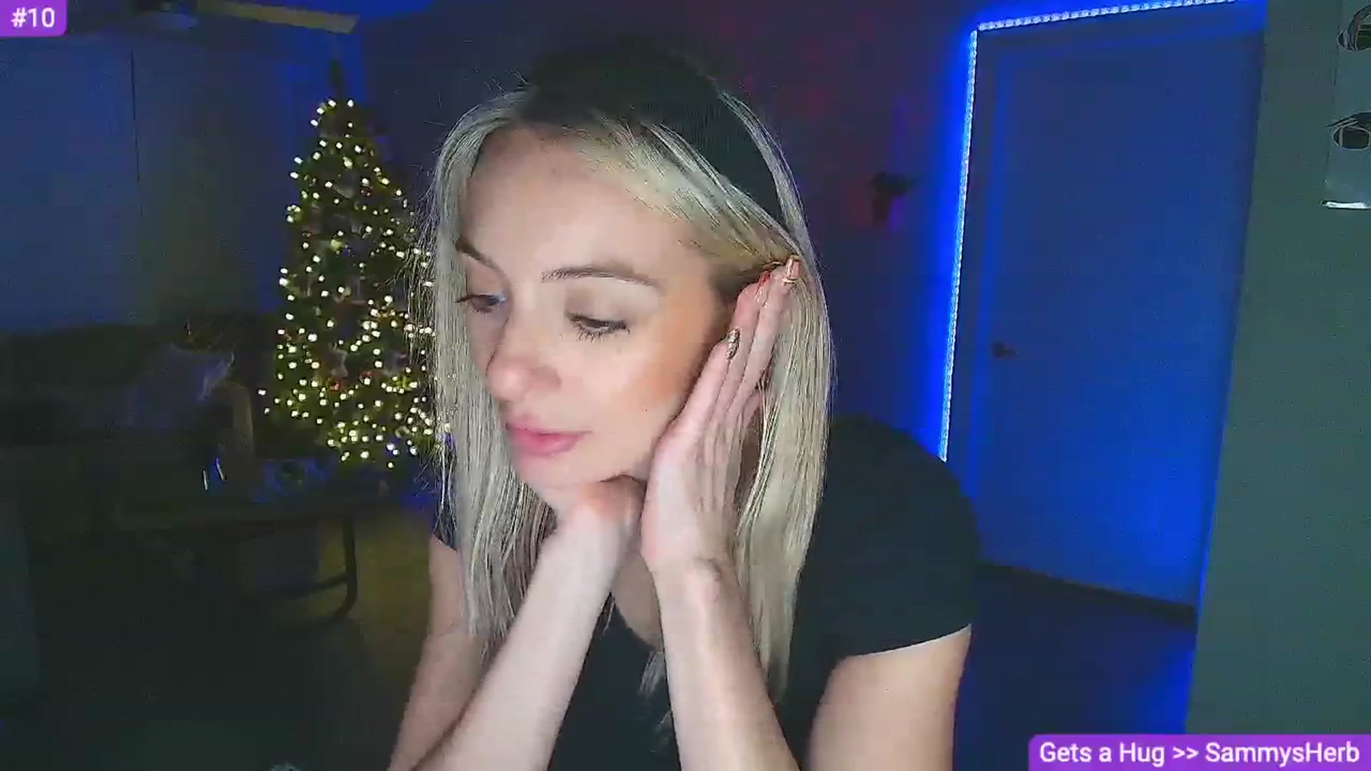 Gallery image thumbnail from Sammy_gray's myfreecams stream on, 12/06/2024, 04:44 image 7 of 20