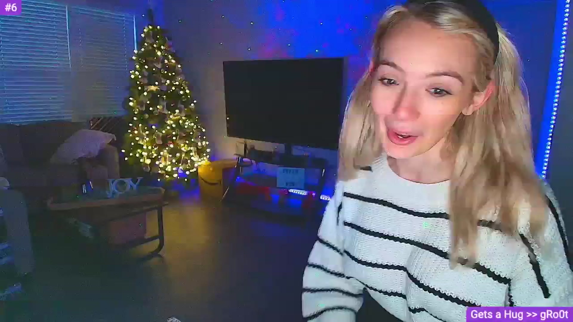 Gallery image thumbnail from Sammy_gray's myfreecams stream on, 12/10/2024, 05:28 image 3 of 20