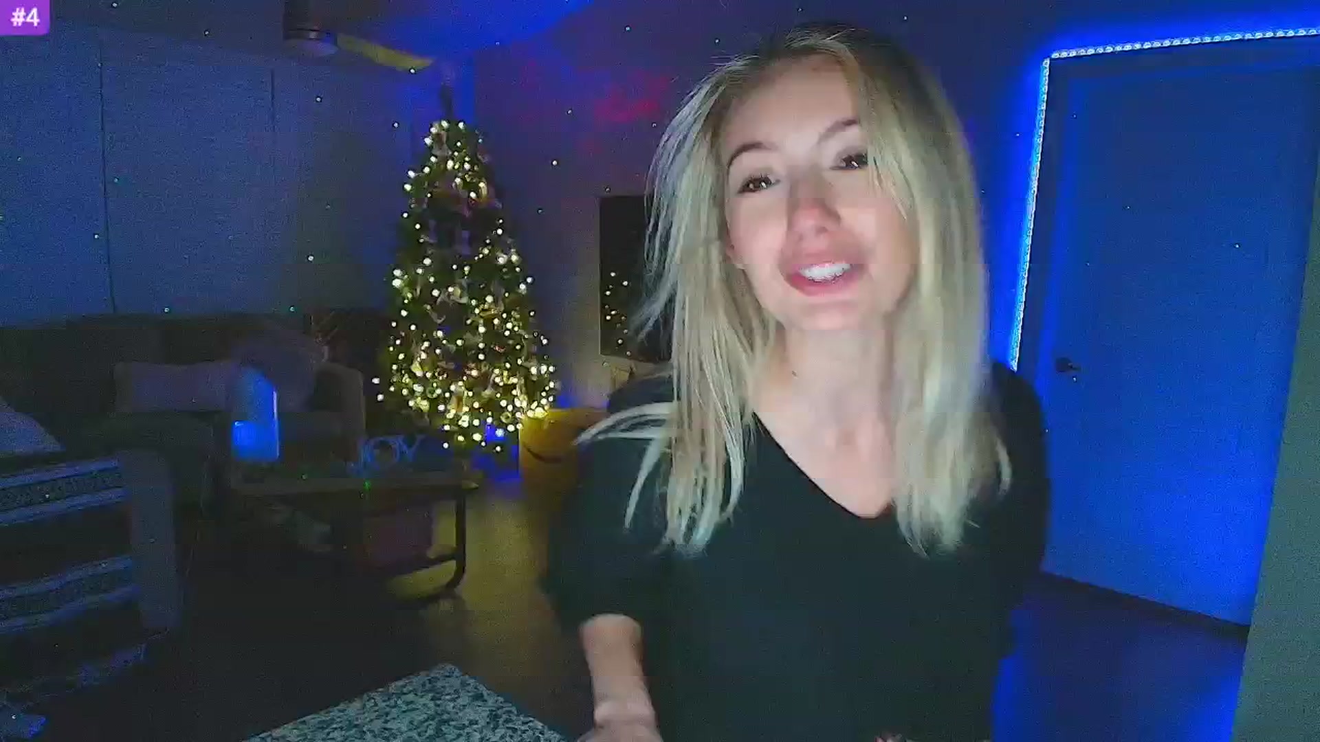 Gallery image thumbnail from Sammy_gray's myfreecams stream on, 12/19/2024, 02:23 image 19 of 20