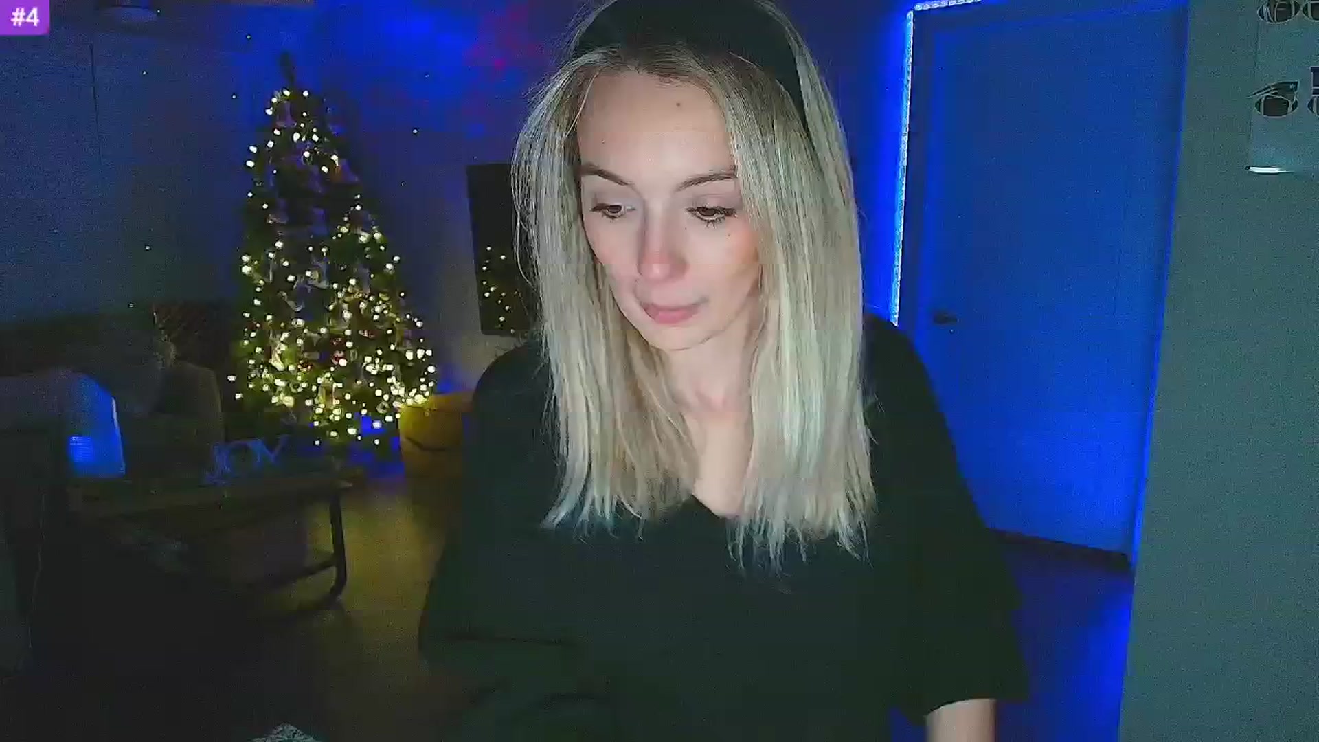 Gallery image thumbnail from Sammy_gray's myfreecams stream on, 12/19/2024, 02:23 image 2 of 20