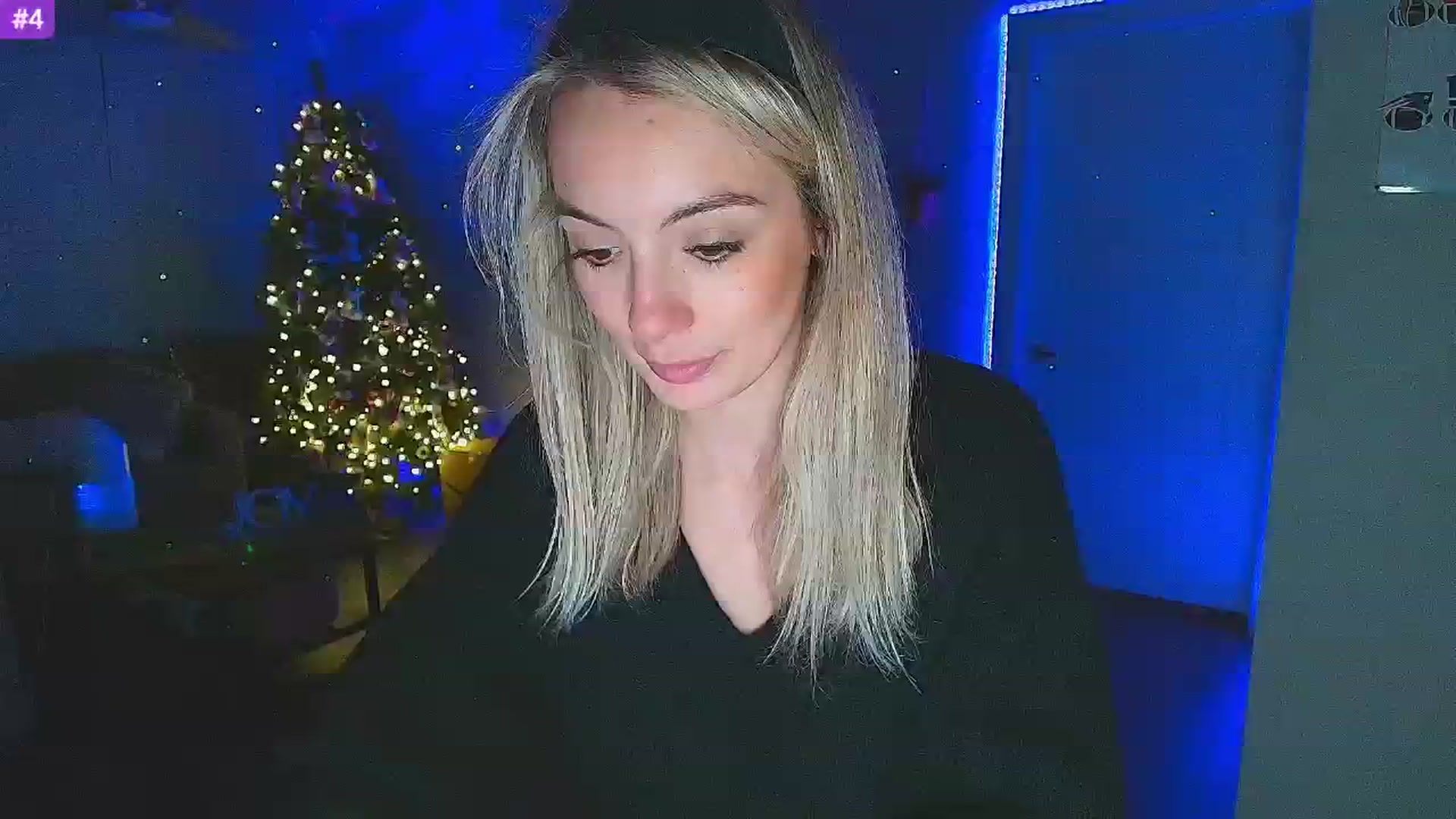 Gallery image thumbnail from Sammy_gray's myfreecams stream on, 12/19/2024, 02:23 image 8 of 20