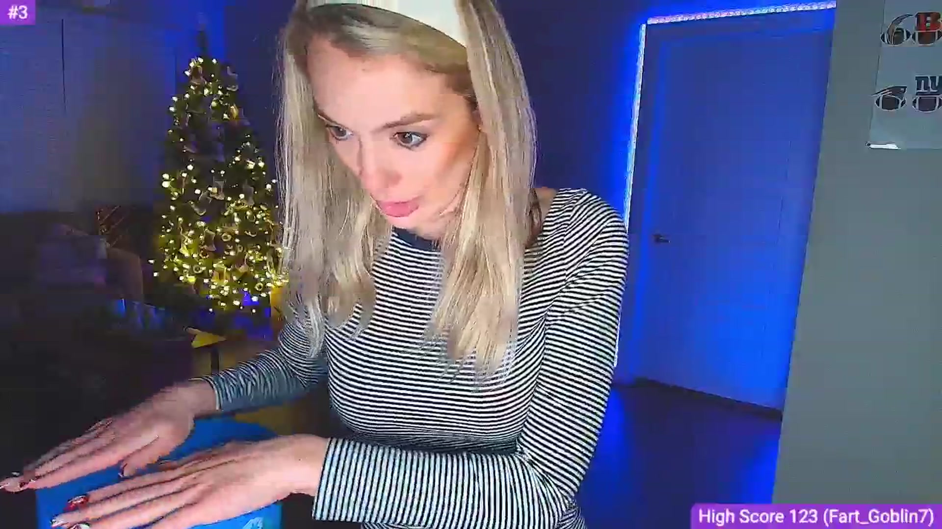 Gallery image thumbnail from Sammy_gray's myfreecams stream on, 12/22/2024, 06:06 image 3 of 20