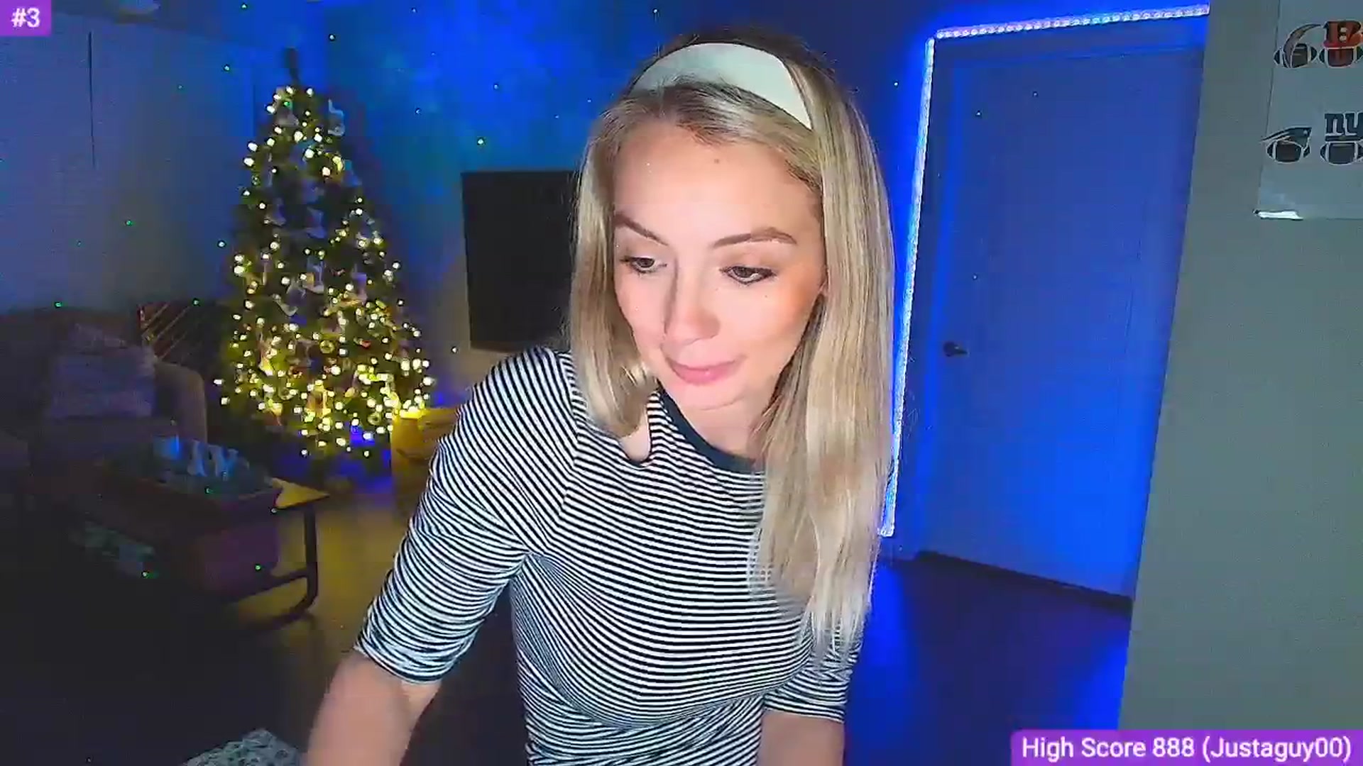 Gallery image thumbnail from Sammy_gray's myfreecams stream on, 12/22/2024, 06:06 image 6 of 20