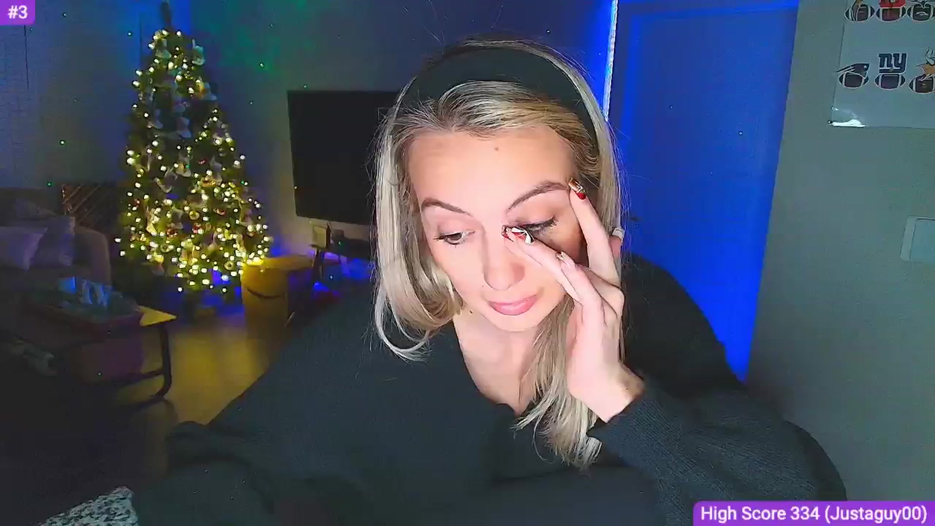 Gallery image thumbnail from Sammy_gray's myfreecams stream on, 12/24/2024, 02:51 image 9 of 20