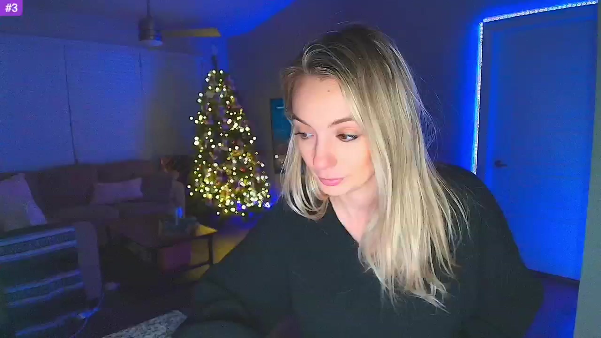 Gallery image thumbnail from Sammy_gray's myfreecams stream on, 12/31/2024, 02:41 image 7 of 20
