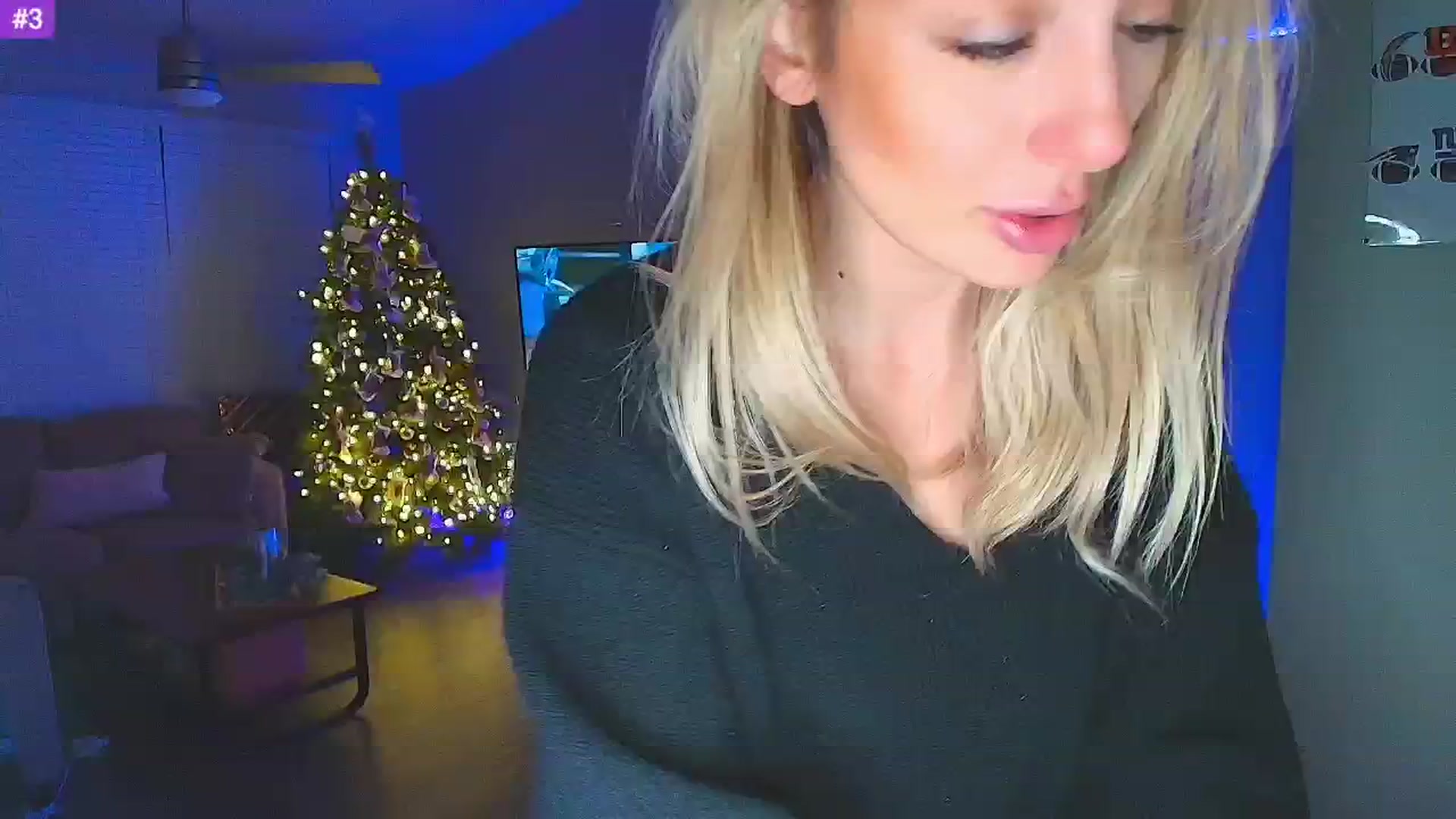 Gallery image thumbnail from Sammy_gray's myfreecams stream on, 12/31/2024, 02:41 image 8 of 20