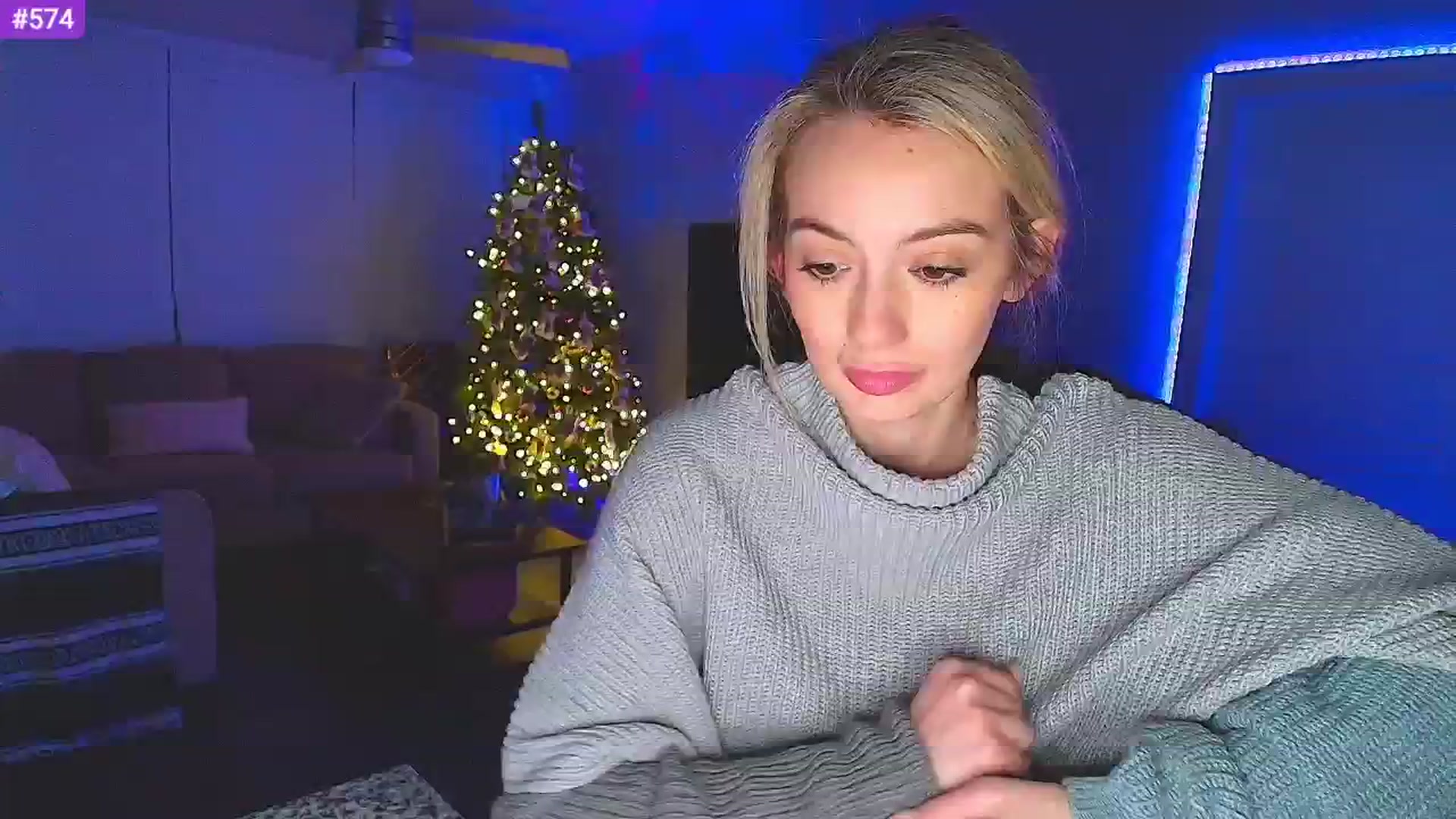 Gallery image thumbnail from Sammy_gray's myfreecams stream on, 01/02/2025, 04:04 image 15 of 20